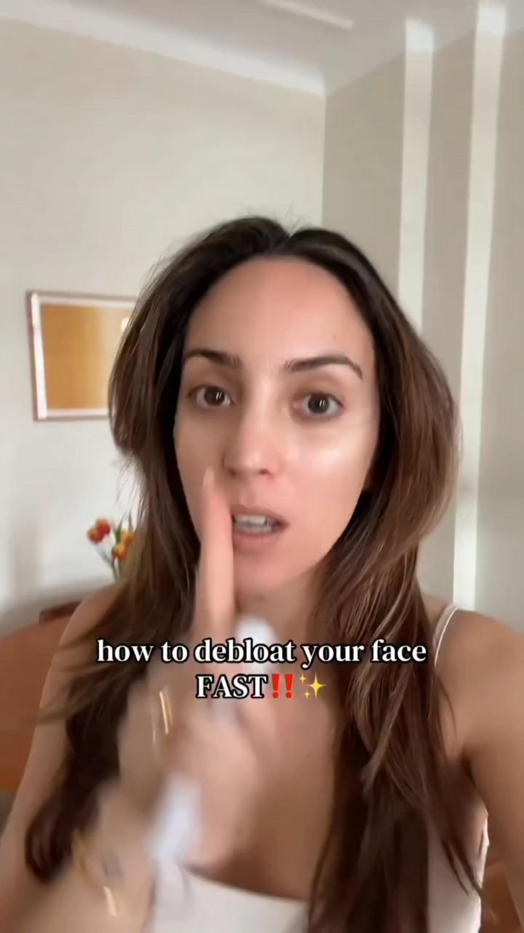 Who else wakes up puffy in the morning?✨ I’m loving my vibration plate for depuffing and lymphatic drainage 

There’s so many benefits of using a vibration plate like: 
🤍 depuffing
🤍 bloating 
🤍 helps muscle soreness 
🤍 more energy 

Comment “SHAKE” and I’ll dm you the details of the one I use 💖

.
.
.
.
#vibrationplate #wellness #morningroutines #skincare #beautytok