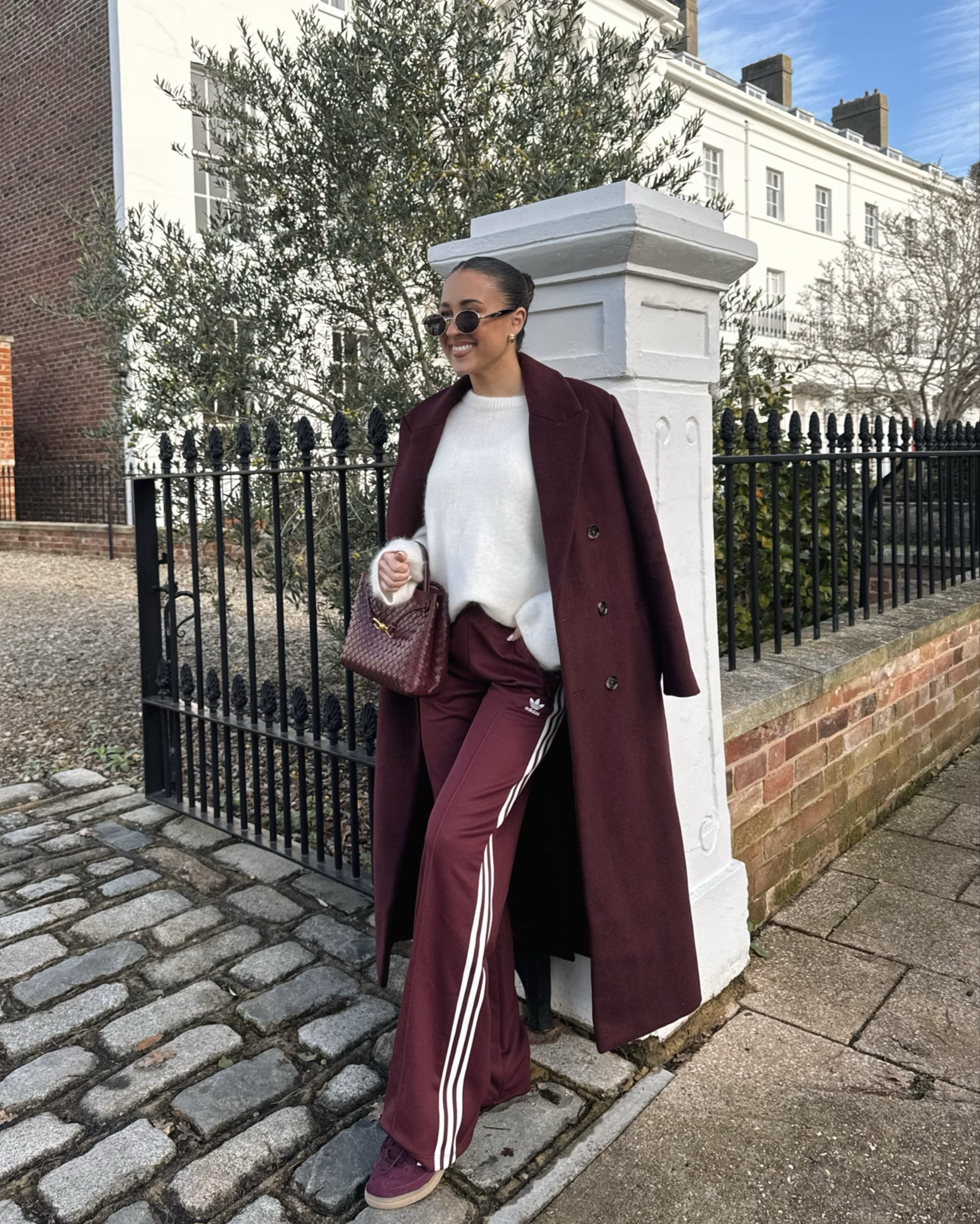 A full tonal look styling up my new @adidasoriginals pieces from @jdsports @jdwomen 🍇 ad