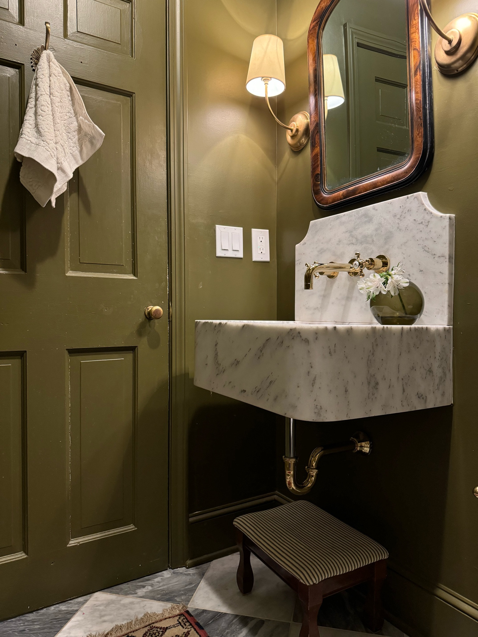 The green bathroom 

#LTKHome