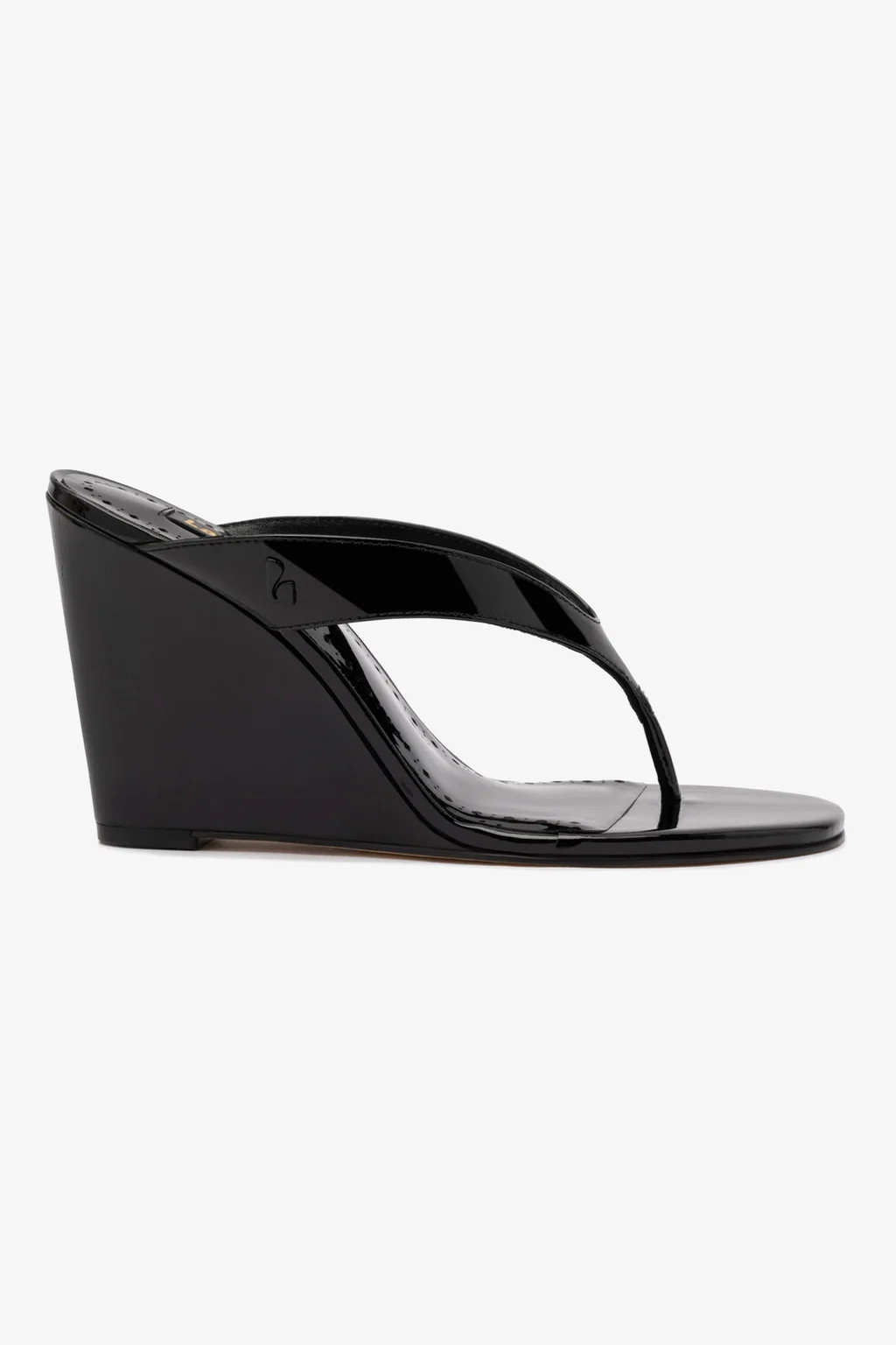 Gaia Wedge Sandal In Black Leather | Larroude
