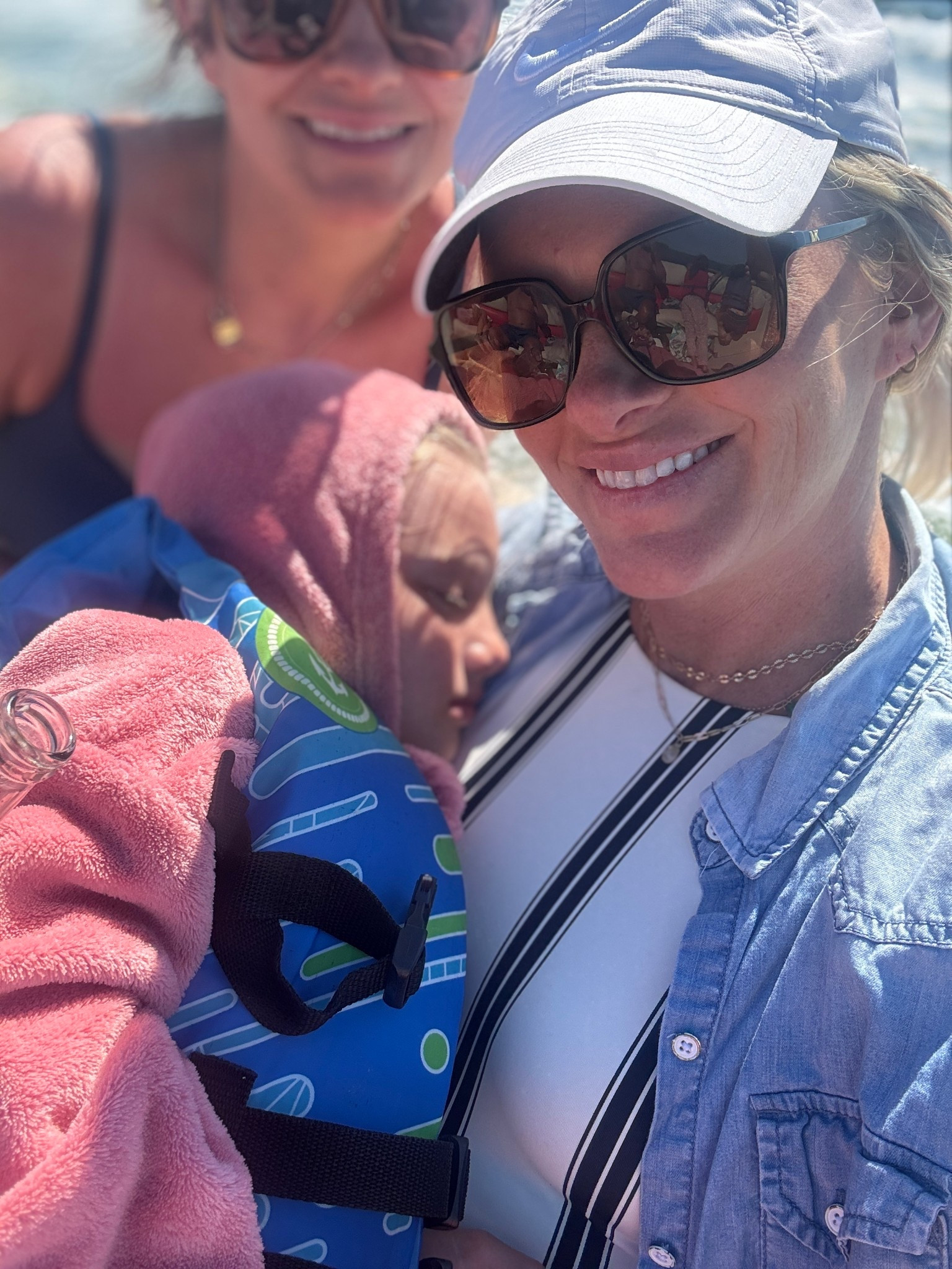 The perfect boating day outfit. Easy to layer. And this swimsuit, butter soft! We don’t leave the house without our pool snuggies. The kids love these after a long day in the water. 

#vacation #family #boating #kids #swim #beach #swimsuit #coverup #ltk #ltkswim

#LTKmomlife #LTKOver40 #LTKKids