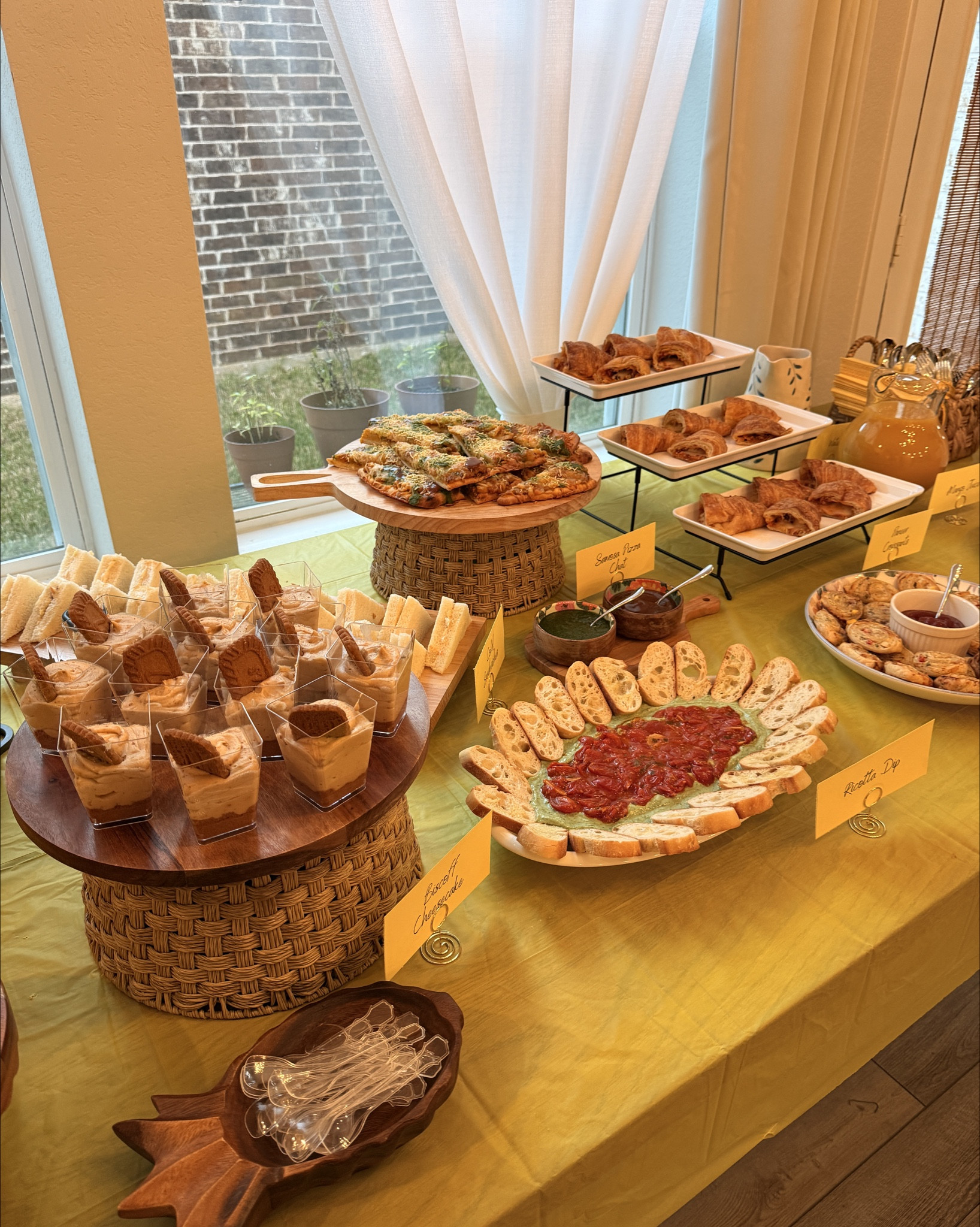 What a fun New Year’s celebration!!! Cooking and hosting brings out the Monica in me. I refuse to miss any opportunity to bring out my collection of servewares and host in style 😍🎊 

#LTKHome