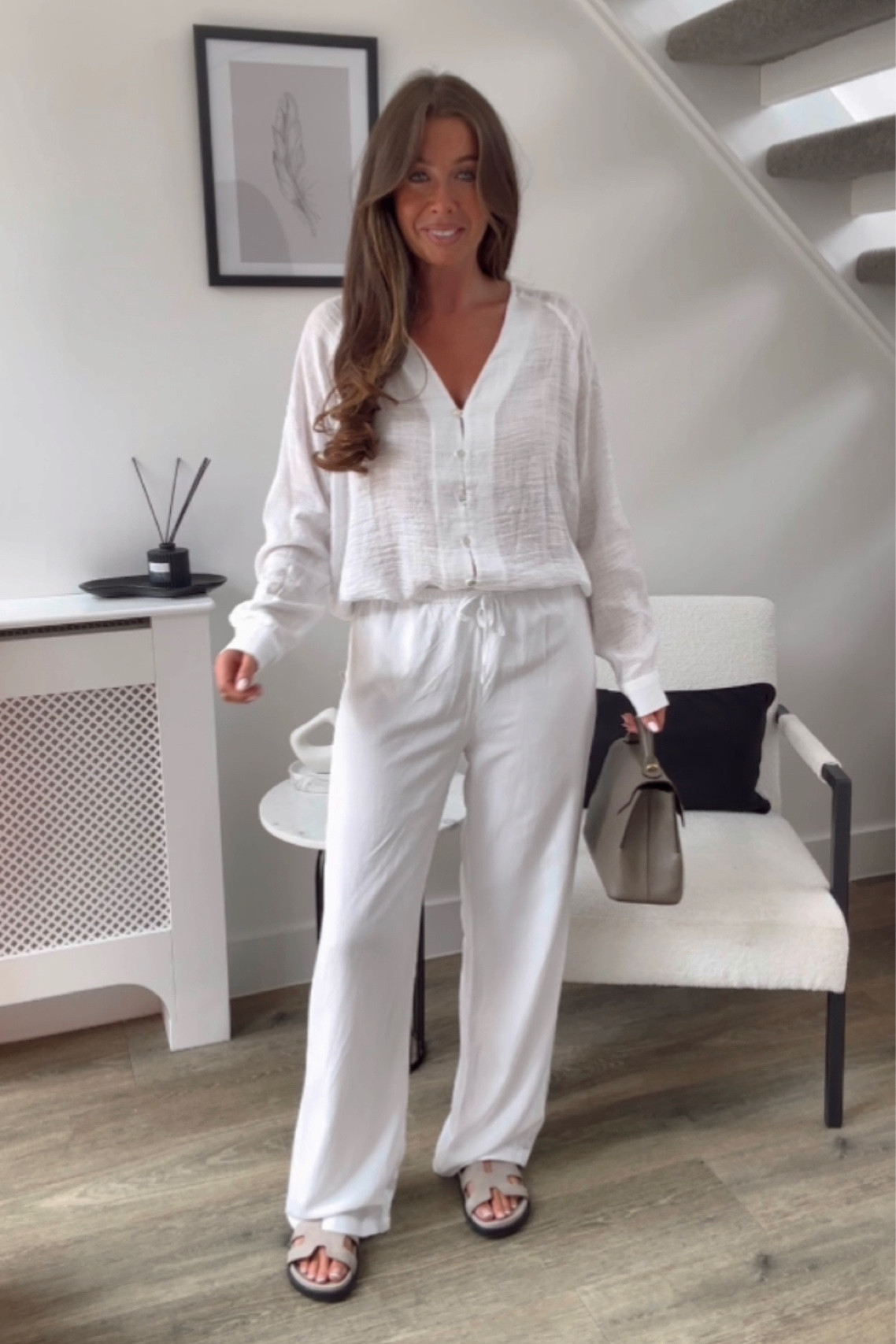 linen set of dreams 💫

Neutral Outfit | summer look | linen set | linen shirt | linen trousers

#LTKeurope #LTKtravel #LTKunder50