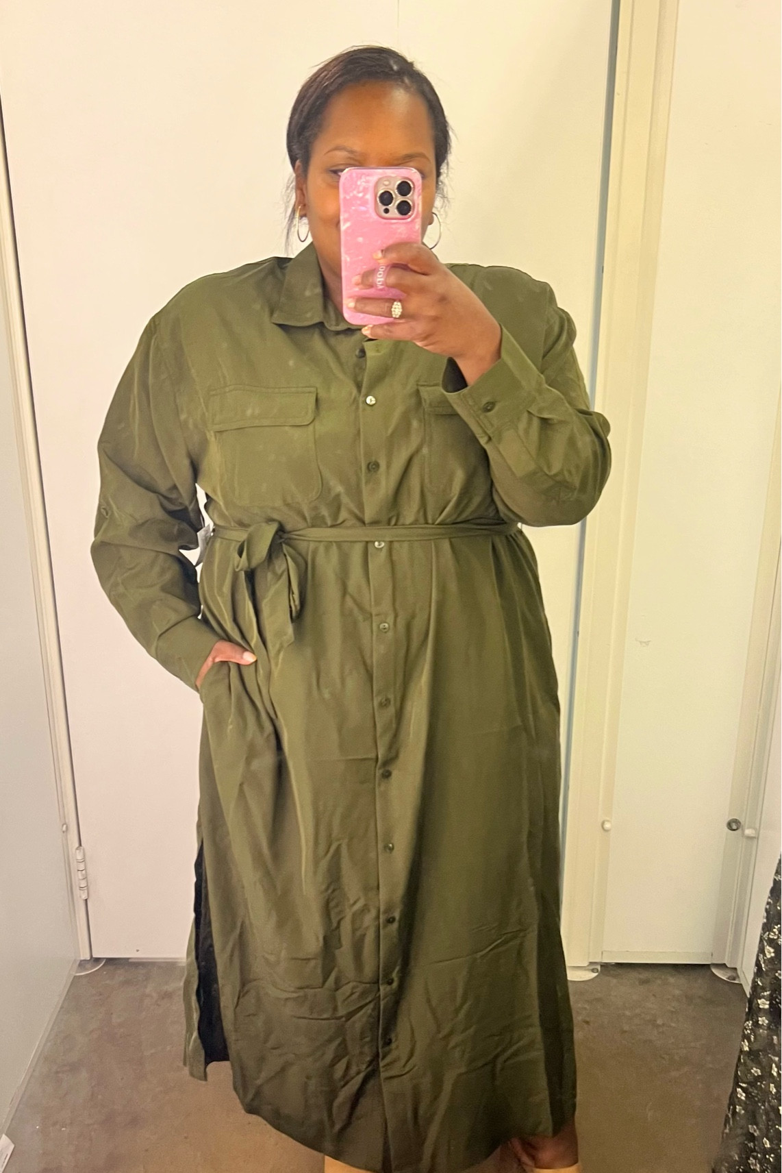 Love this long sleeve olive utility dress from Old Navy! Wearing the XL. 

#LTKmidsize #LTKfindsunder50 #LTKSale