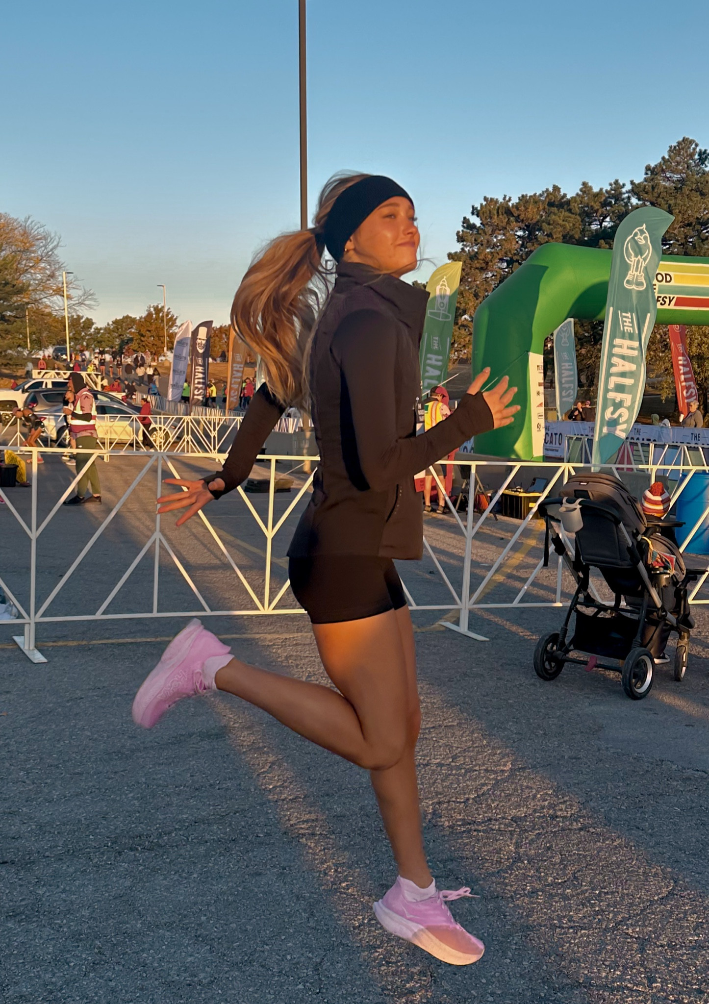 ran a marathon in this full Amazon fitness workout running fit + my hokas 

#LTKFitness #LTKGiftGuide #LTKActive