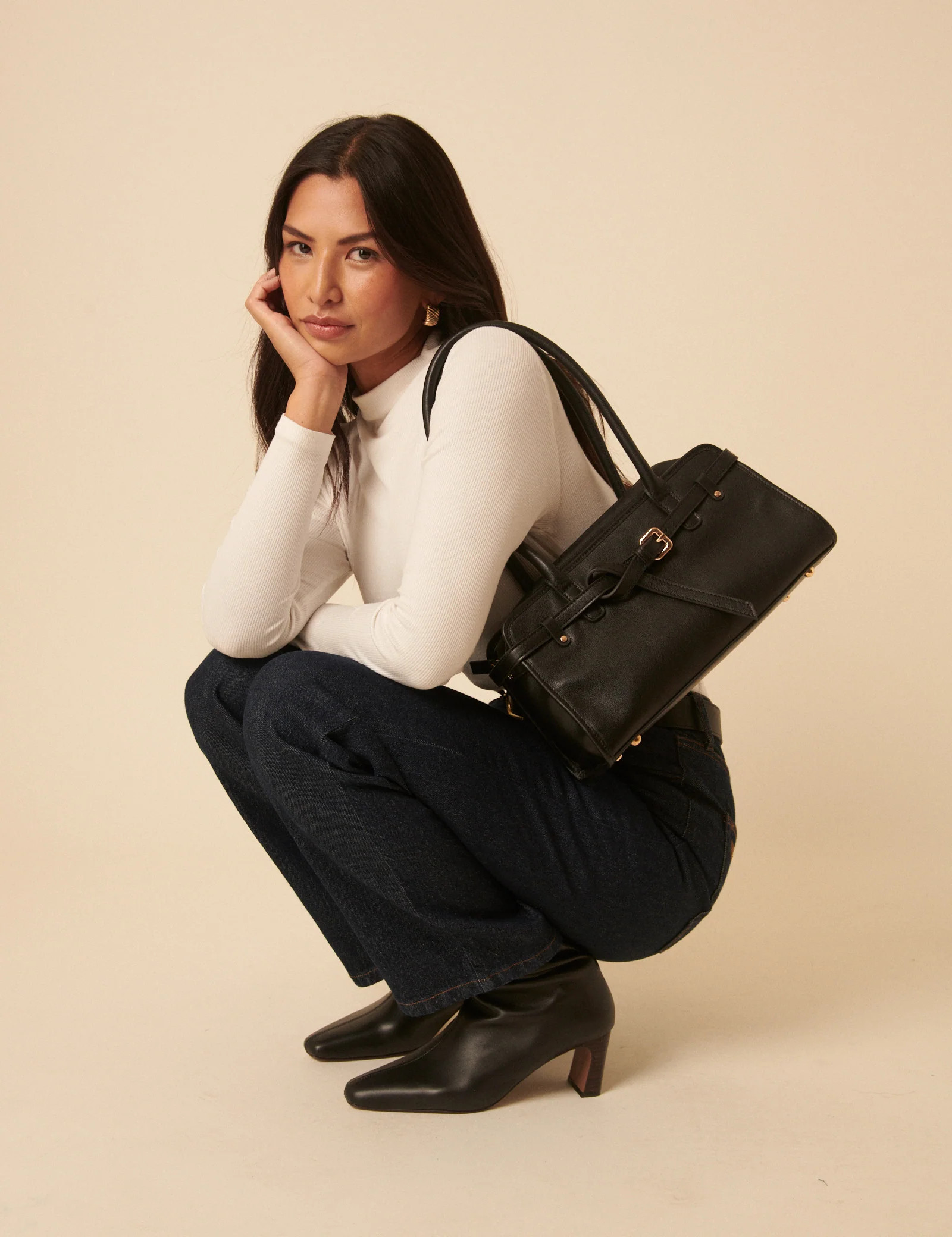 Black Leather Baguette Shoulder Bag | Nobody's Child