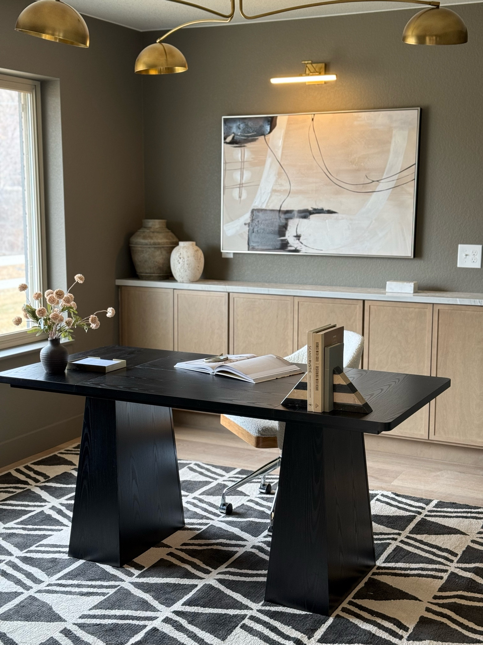 You won’t believe the price of this desk I got from Wayfair! Their Presidents’ Day Clearance is going on now through 2/18! 
Up to 70% off and fast shipping! 

@wayfair #wayfair #wayfairpartner

#LTKHome #LTKStyleTip #LTKSaleAlert