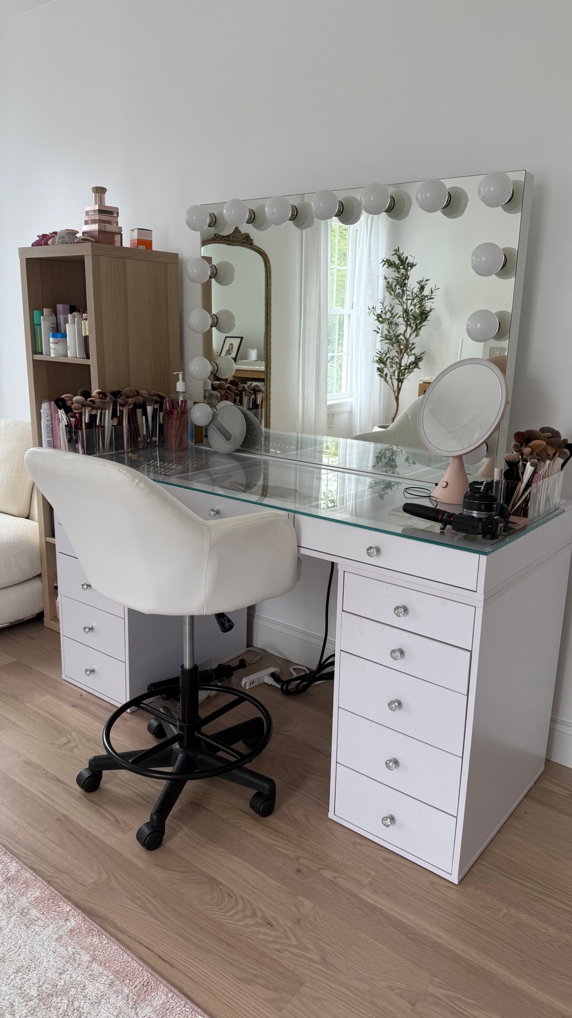 Love a clean vanity🤍✨ 

#LTKStyleTip #LTKBeauty #LTKHome