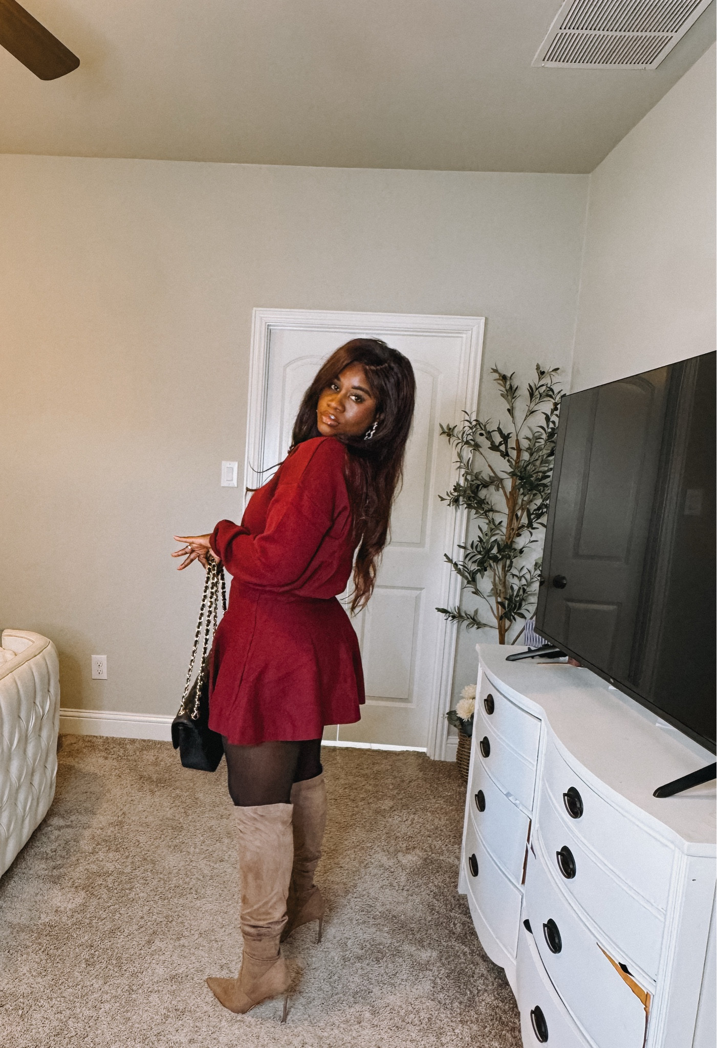 Cozy, comfy, and warm’s the vibe all winter long ❄️
Easy layers I can wear on repeat 🤍

winteroutfit
#cozyvibes
#comfyfit
#winterstyle
#cozylayers
#winterlook
#casualwinter
#everydaystyle
#winterwear
#layeredlook
#coldweatherstyle
#neutralstyle
#outfitinspo
#styleinspo
#fashionreels
#winterfashion
#ootd

#LTKGiftGuide #LTKootd #LTKHoliday