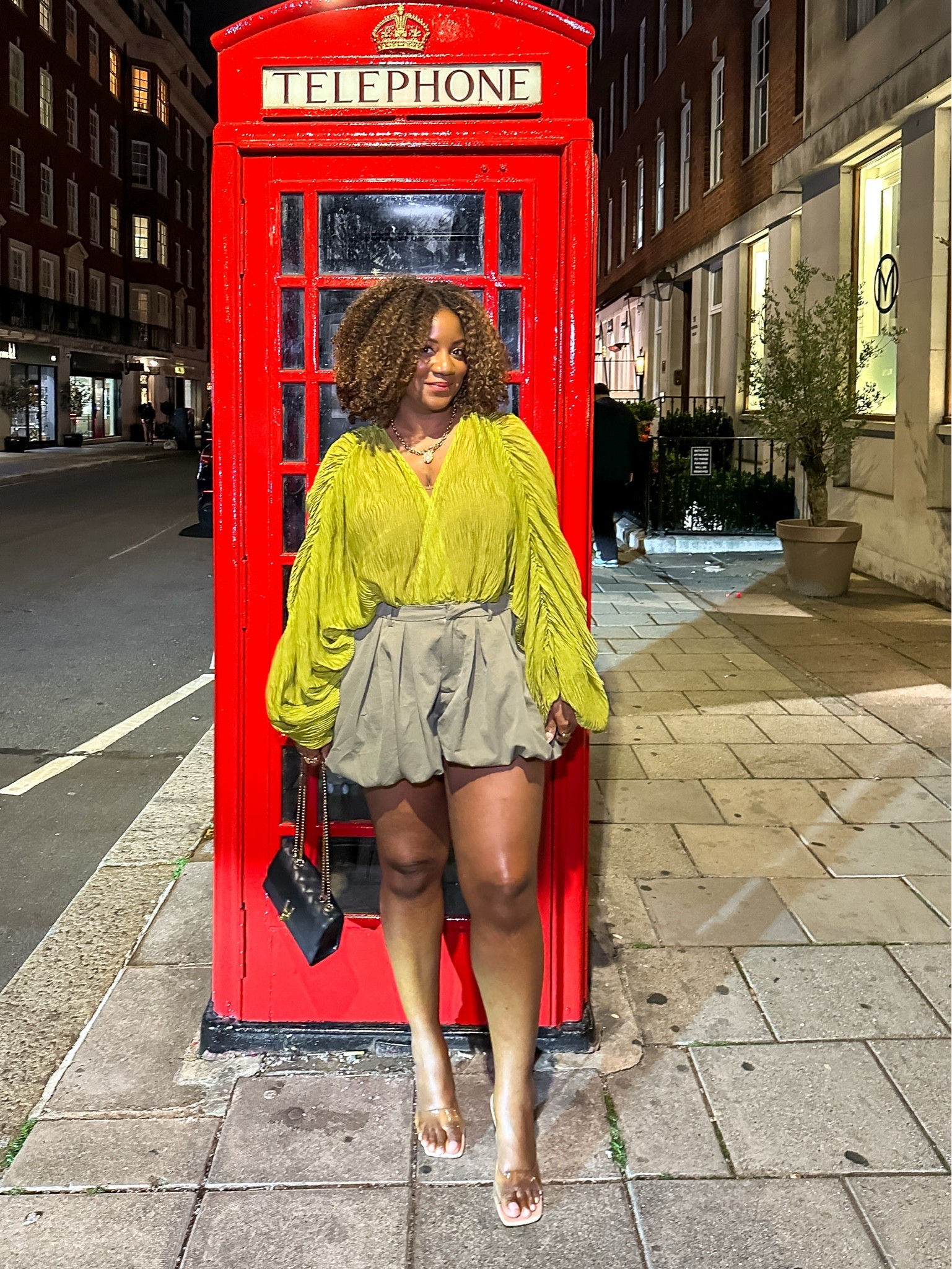 Statement sleeve top + bubble shorts = the perfect OOTN or NYFW look. Whole look is from Amazon #Founditonamazon

#LTKootd #LTKMidsize #LTKNYFW