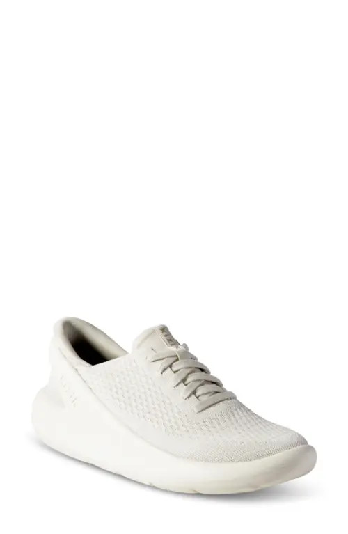 Kizik Roamer Hands-Free Sneaker in Marshmallow at Nordstrom, Size 6 | Nordstrom