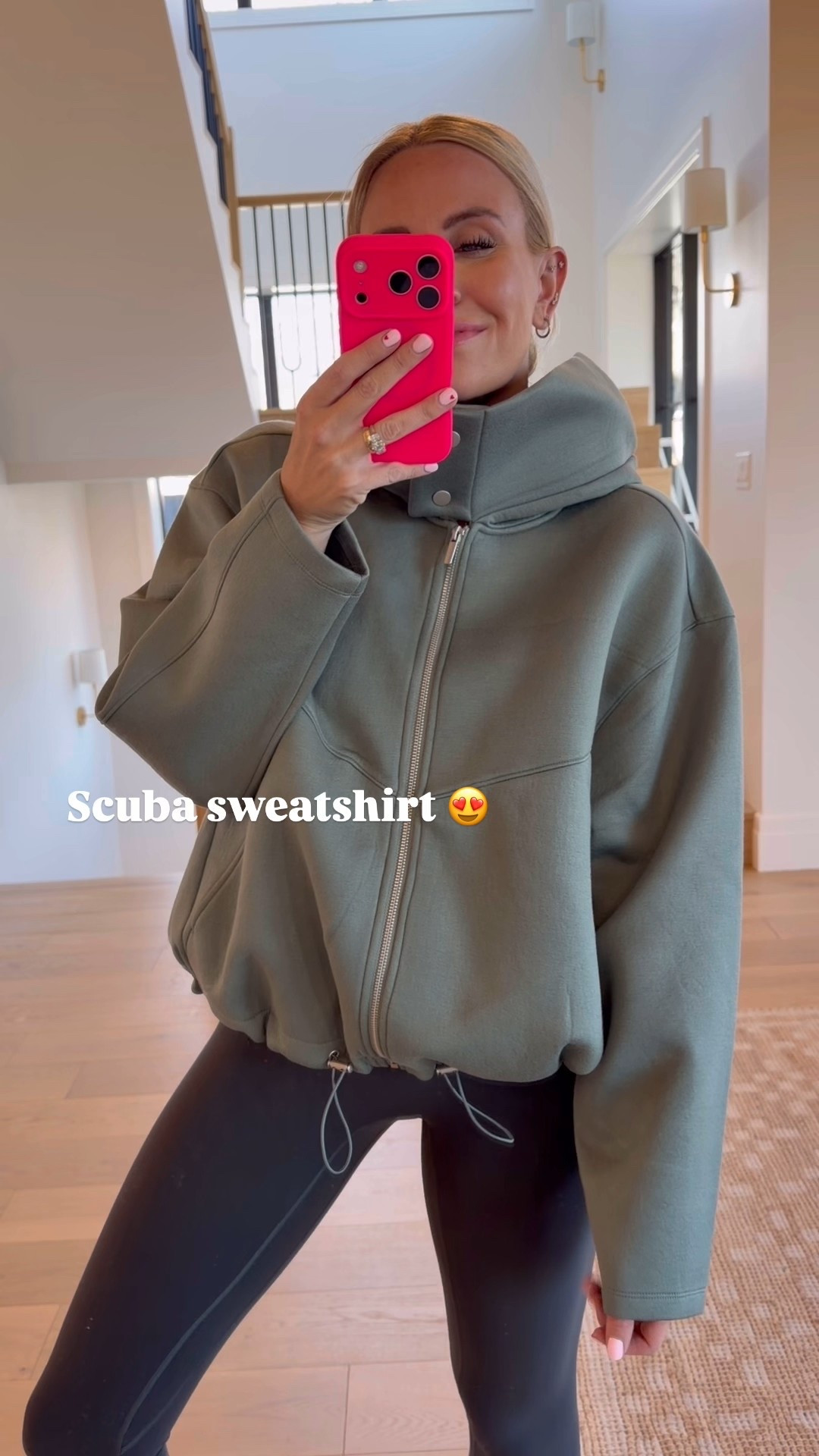 This sweatshirt is so nice and luxe!