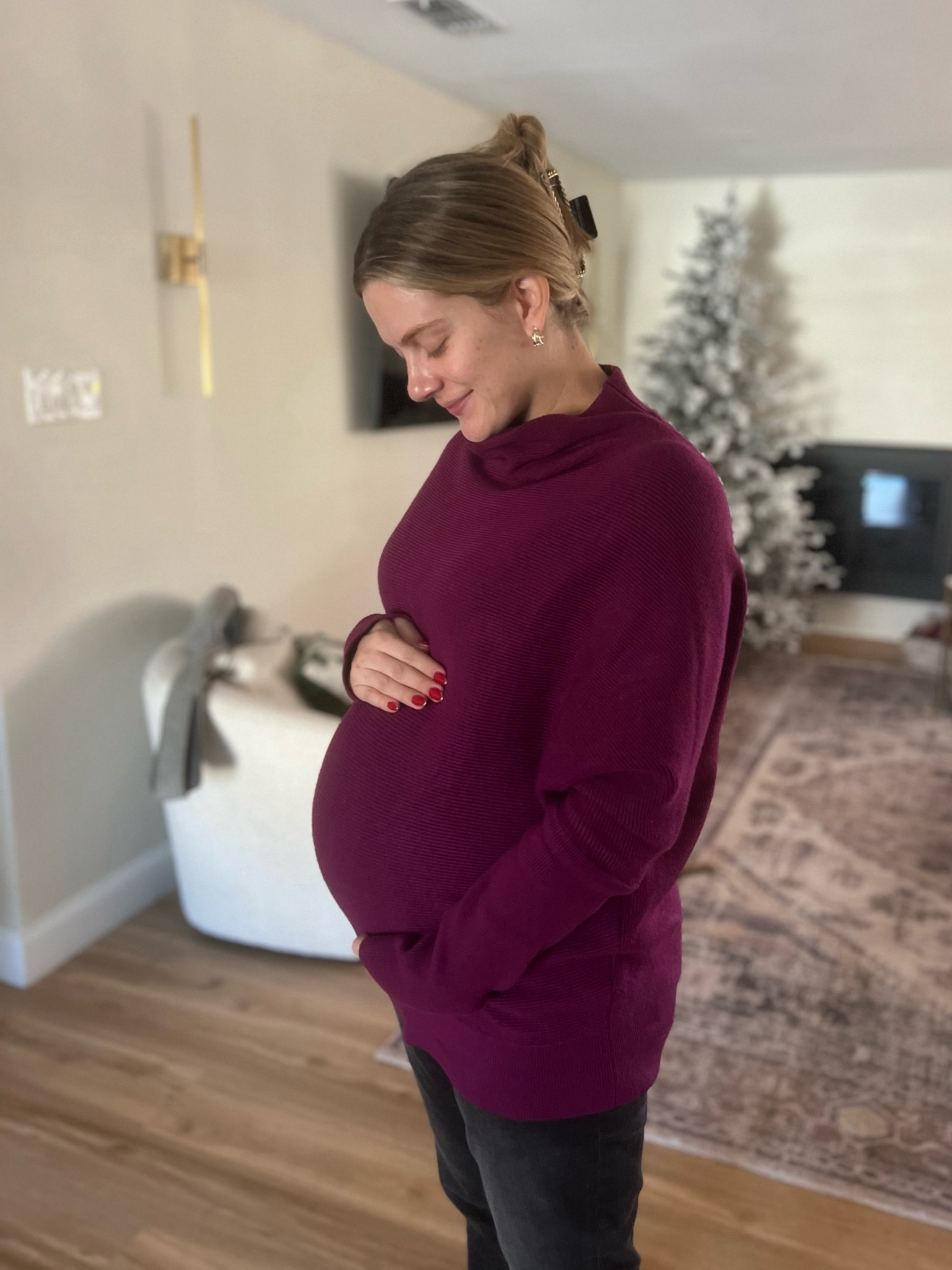 Maternity jean and super soft sweater - order your true prepregnancy size 

#LTKbump #LTKSeasonal #LTKsalealert