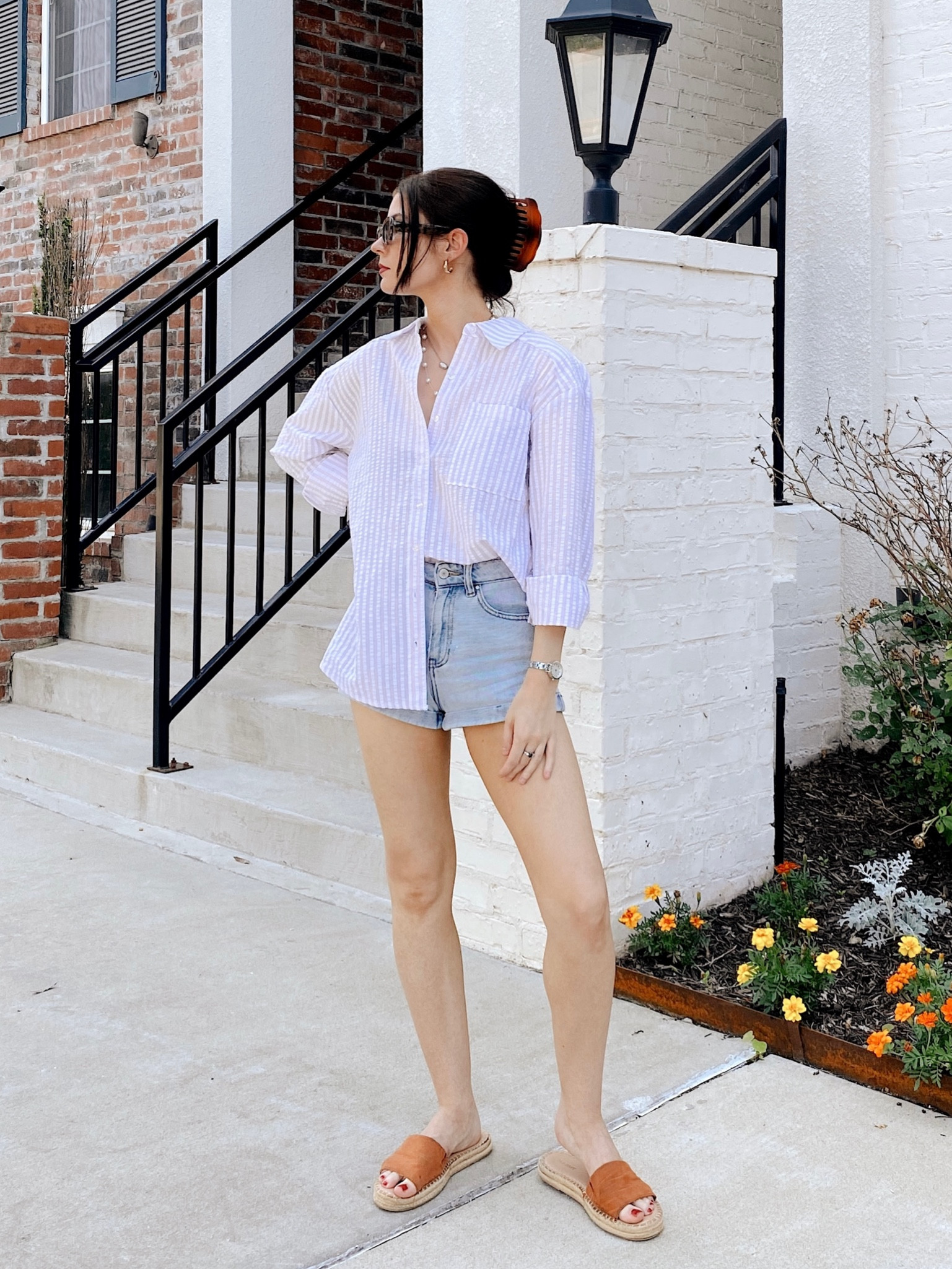 With the real feel temperature being 114, shorts and a light weight top is the move! 

#summerstyle #whatiwore #ootd #4thofjuly #preppystyle #coastalstyle #oldmoney

#LTKunder50 #LTKstyletip #LTKSeasonal