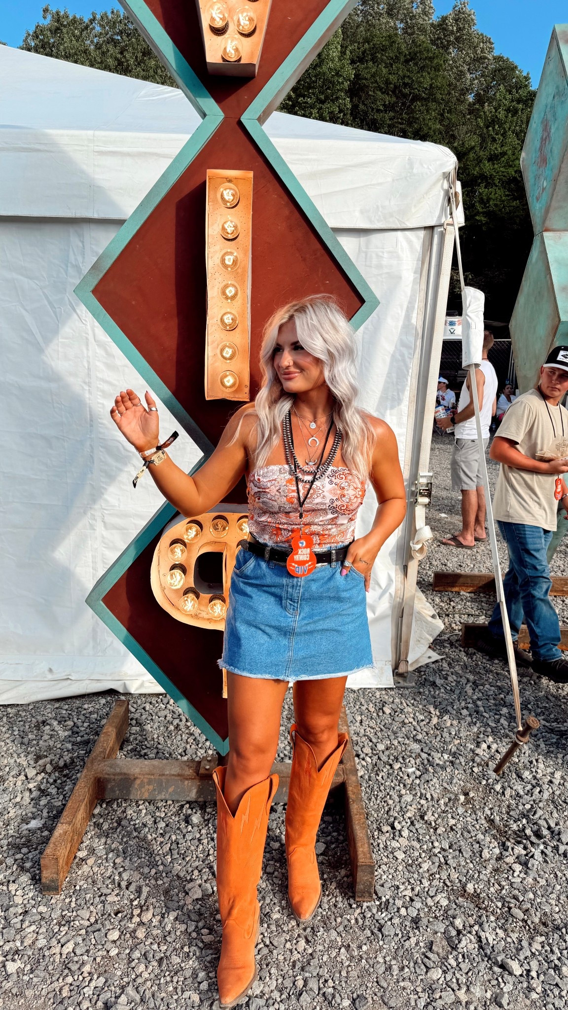 V I P 👢🧡

#LTKShoeCrush #LTKSummerEdit #LTKSeasonal