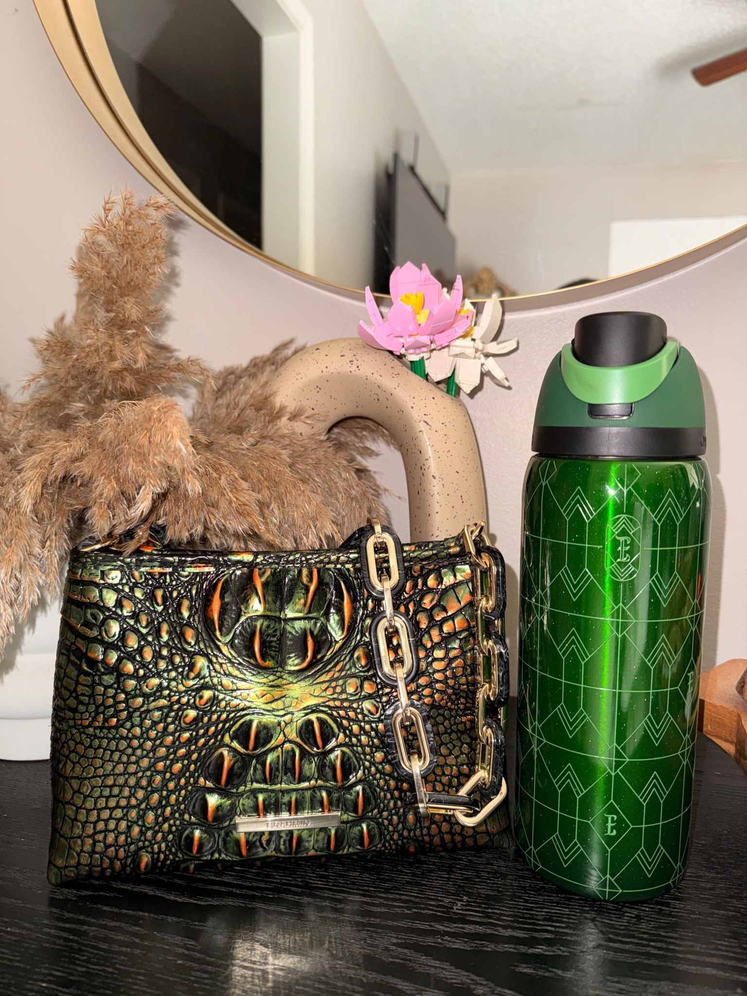 Brahmin’s bags are so multifunctional! This tiny bag holds a lot is and is slowly becoming my favorite! This green is simply beautiful and this style comes in so many other great color/design options!

#LTKFindsUnder100 #LTKSaleAlert #LTKootd