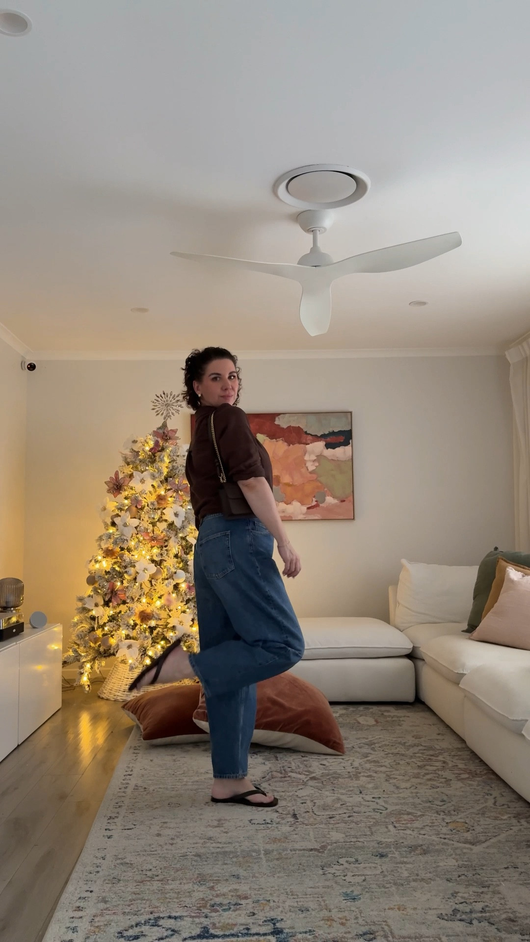 OOTD

Wearing:
Size M shirt
Size 12 Jeans
Size 7/38 Slides

#LTKsummer #LTKaustralia #LTKstyletip