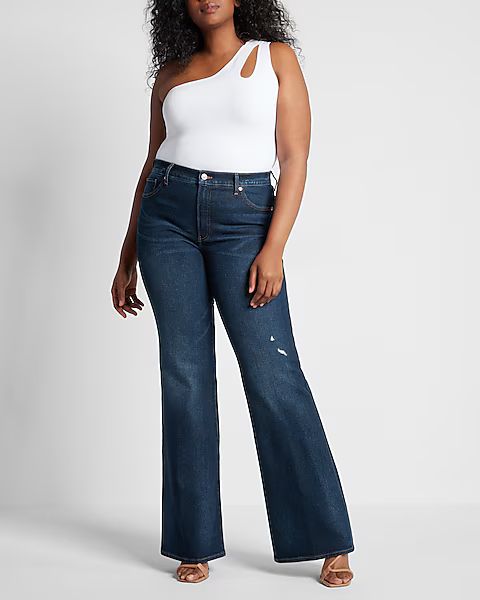 Mid Rise Dark Wash '70s Flare Jeans | Express