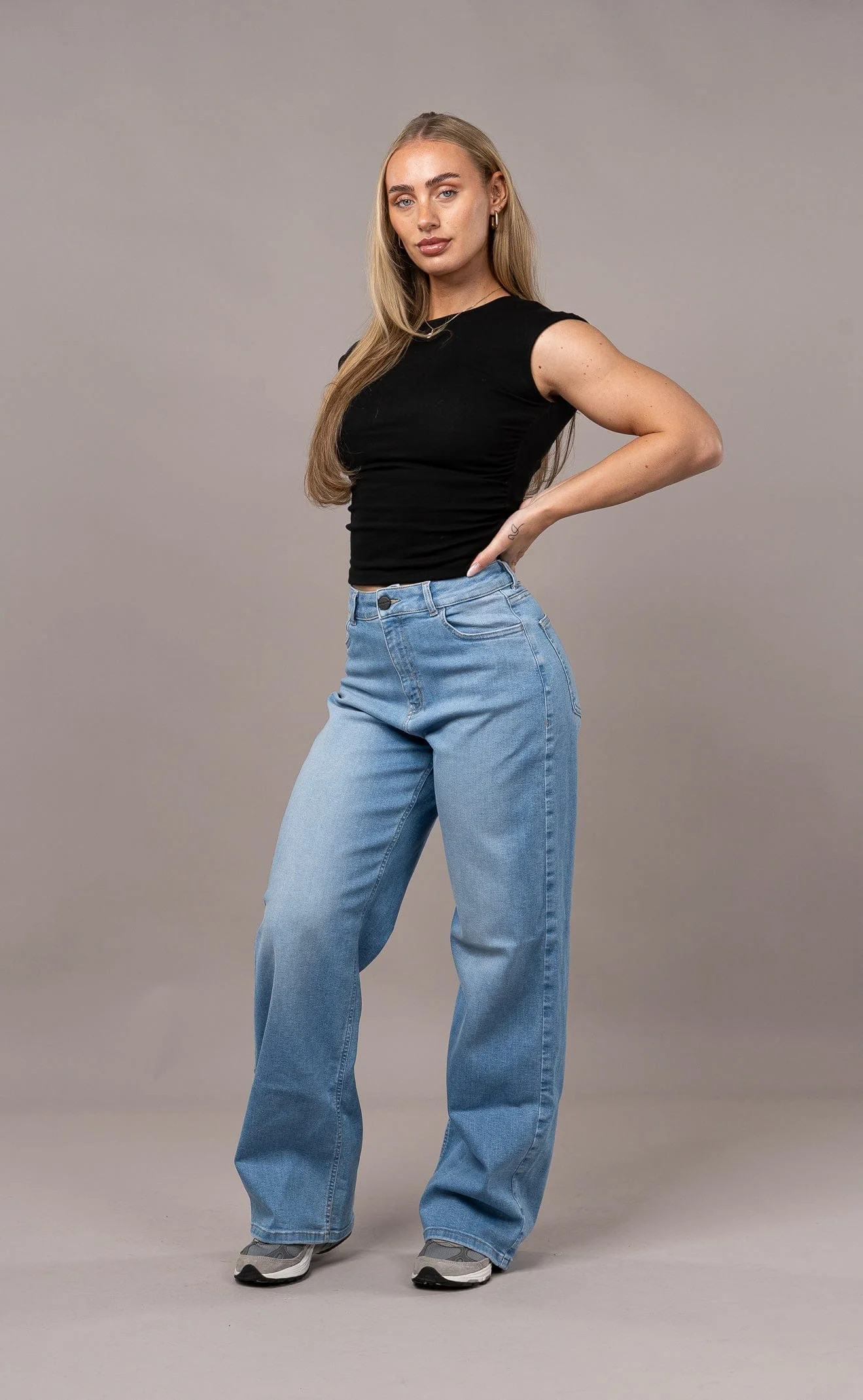 Light blue baggy jeans women » Shop Now | FITJEANS
