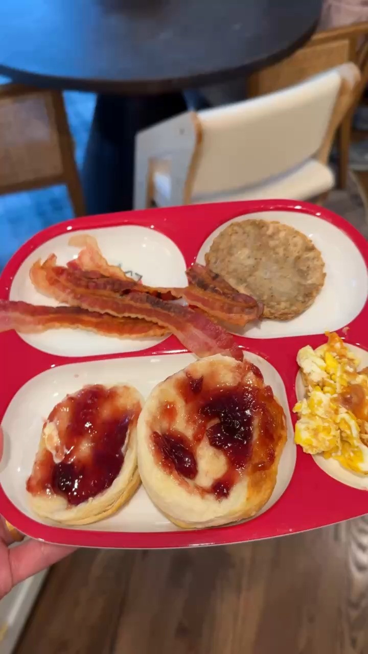 Jackson’s favorite meal 😂

Breakfast plate, kids plate, kids gift guide, kids pjs, routine, morning routine, boy mom, Grace White

#LTKdayinmylife #LTKfoodie #LTKKids