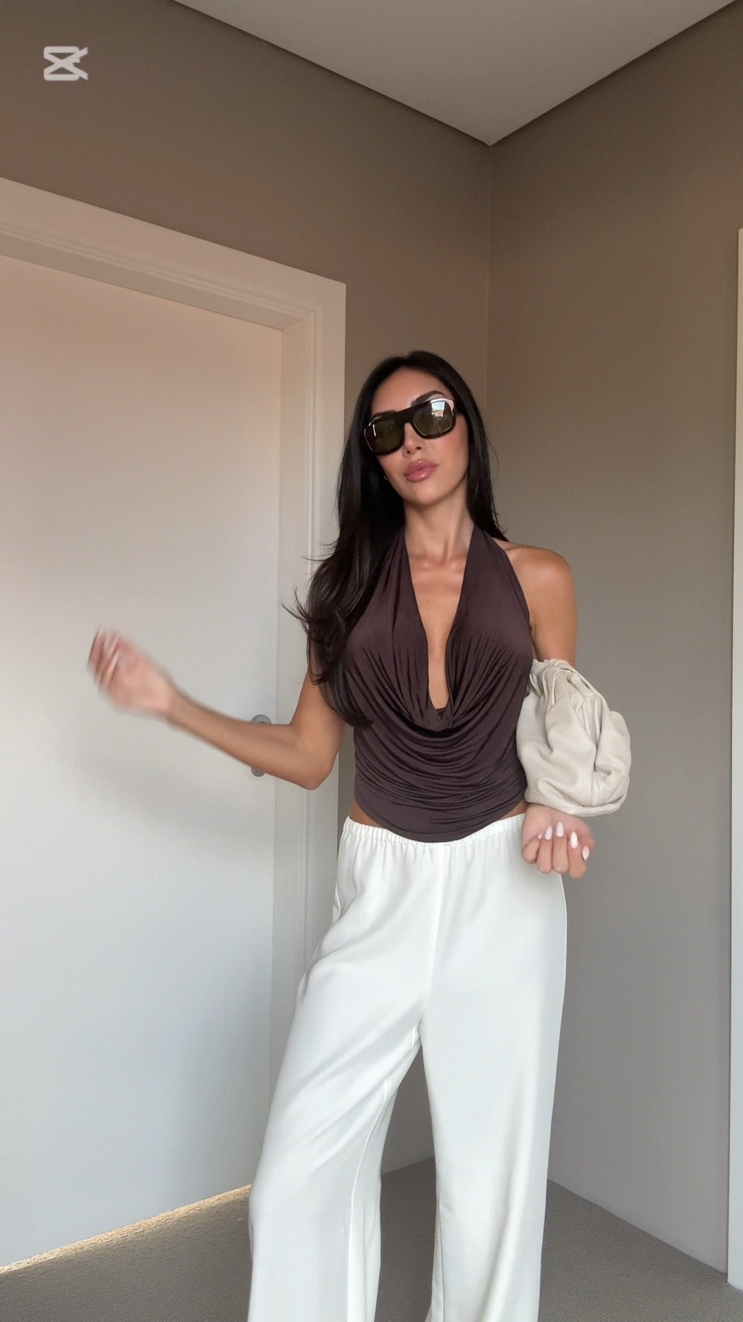 Which bottom did you prefer? The pants or shorts 

#LTKspring #LTKstyletip #LTKsummer