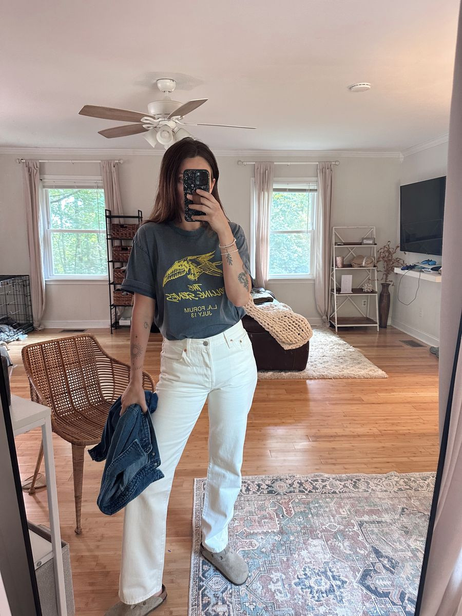 Ecru jeans - they fit try to size. I did the 27w with 32” inseam 

#LTKootd