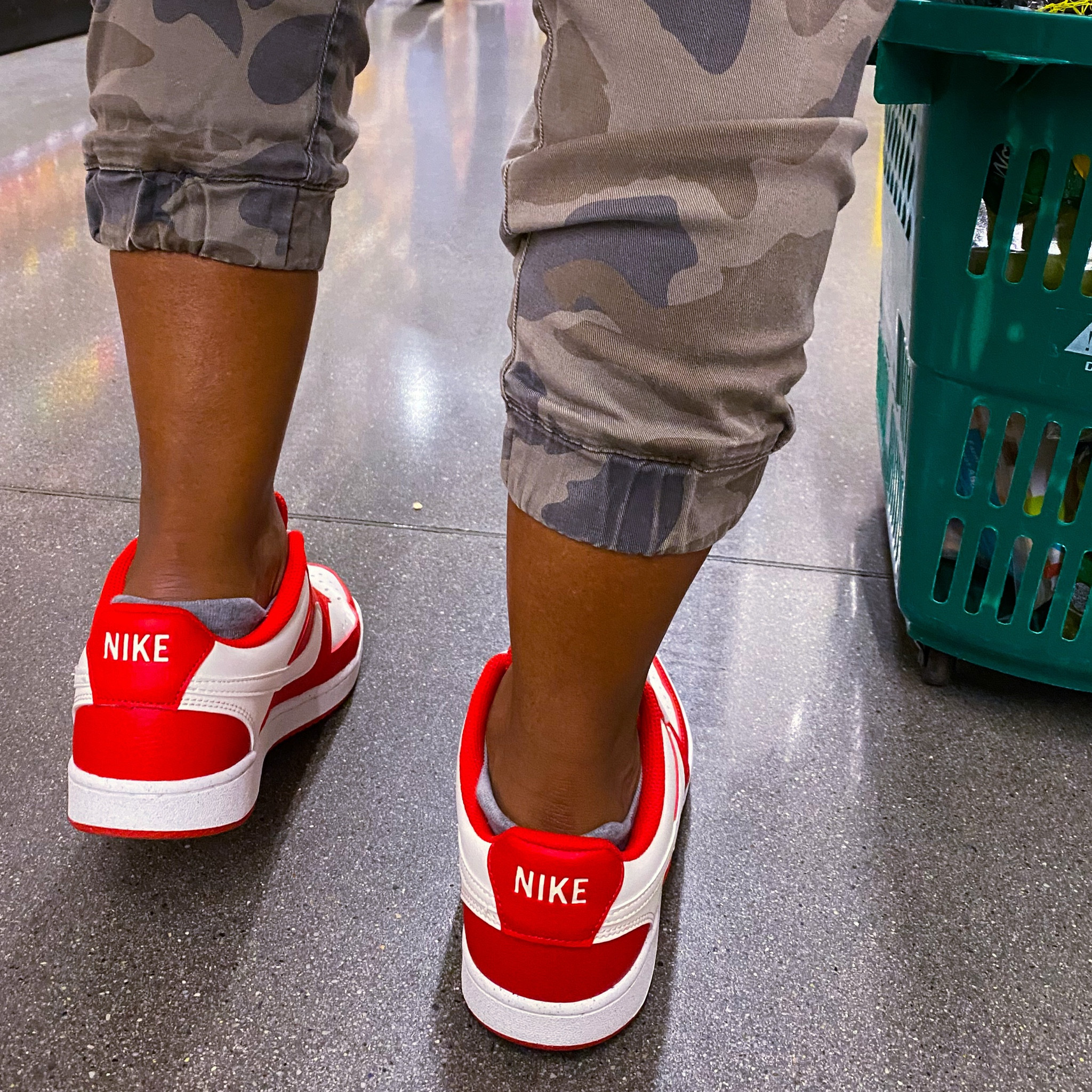 Running errands, but make it sneakerhead chic 👟✨.
#SneakerStyle

#LTKShoeCrush #LTKActive #LTKNYFW