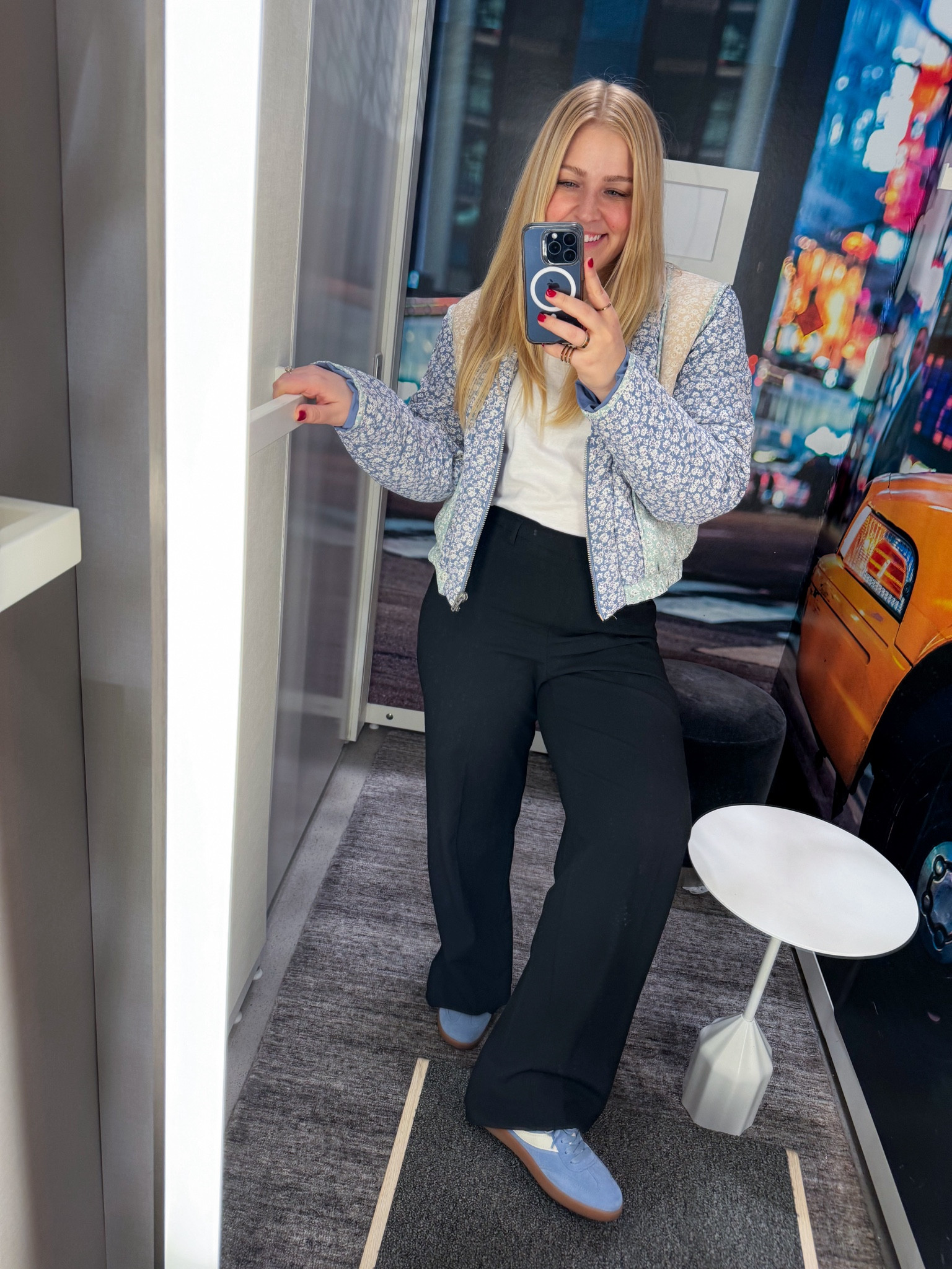 Spring is here! Pair a floral jacket with colorful sneakers 

#LTKworkwear #LTKstyletip #LTKSpringSale