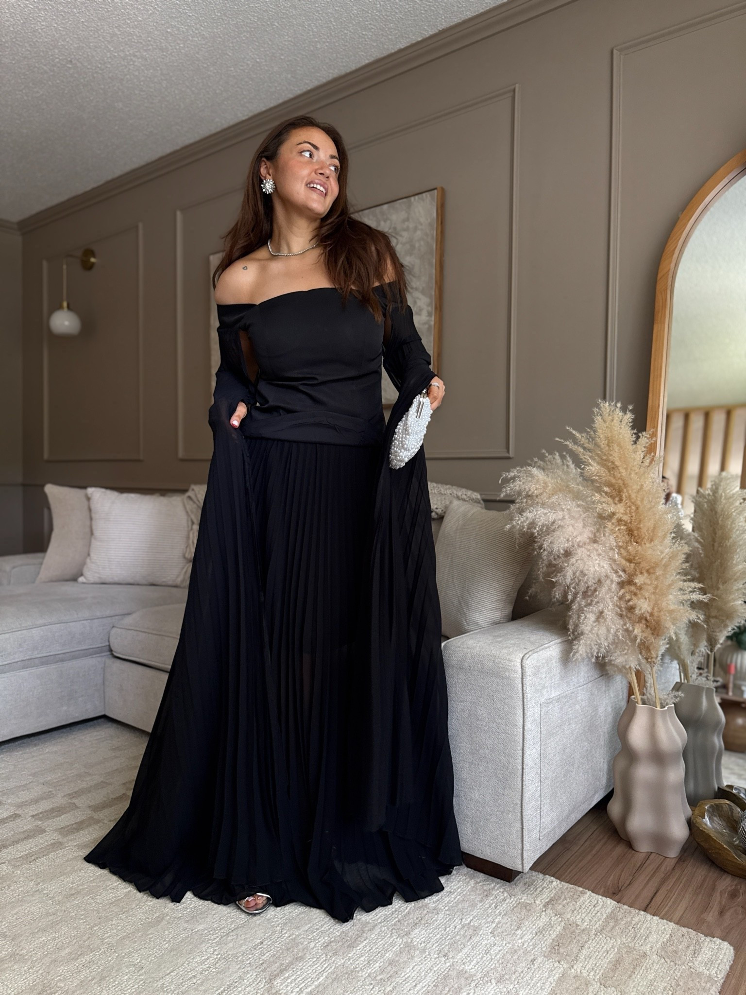 #WeddingGuestDress #WeddingGuestStyle #Chicwish #ChicwishStyle #FormalDress #BlackDress #WeddingGuestOutfit #ElegantStyle #StyleInspo

#LTKootd #LTKgrwm