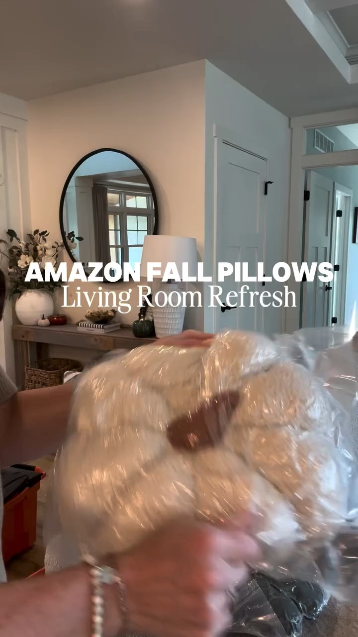These Amazon pillows are my favorite fall touch, festive pumpkins that keep the vibe cozy and aesthetic. 🍂

Comment SHOP and I’ll DM you every link! 

 #homedecor #amazonstyle #falldecor #founditonamazon #amazonfinds #amazonhome