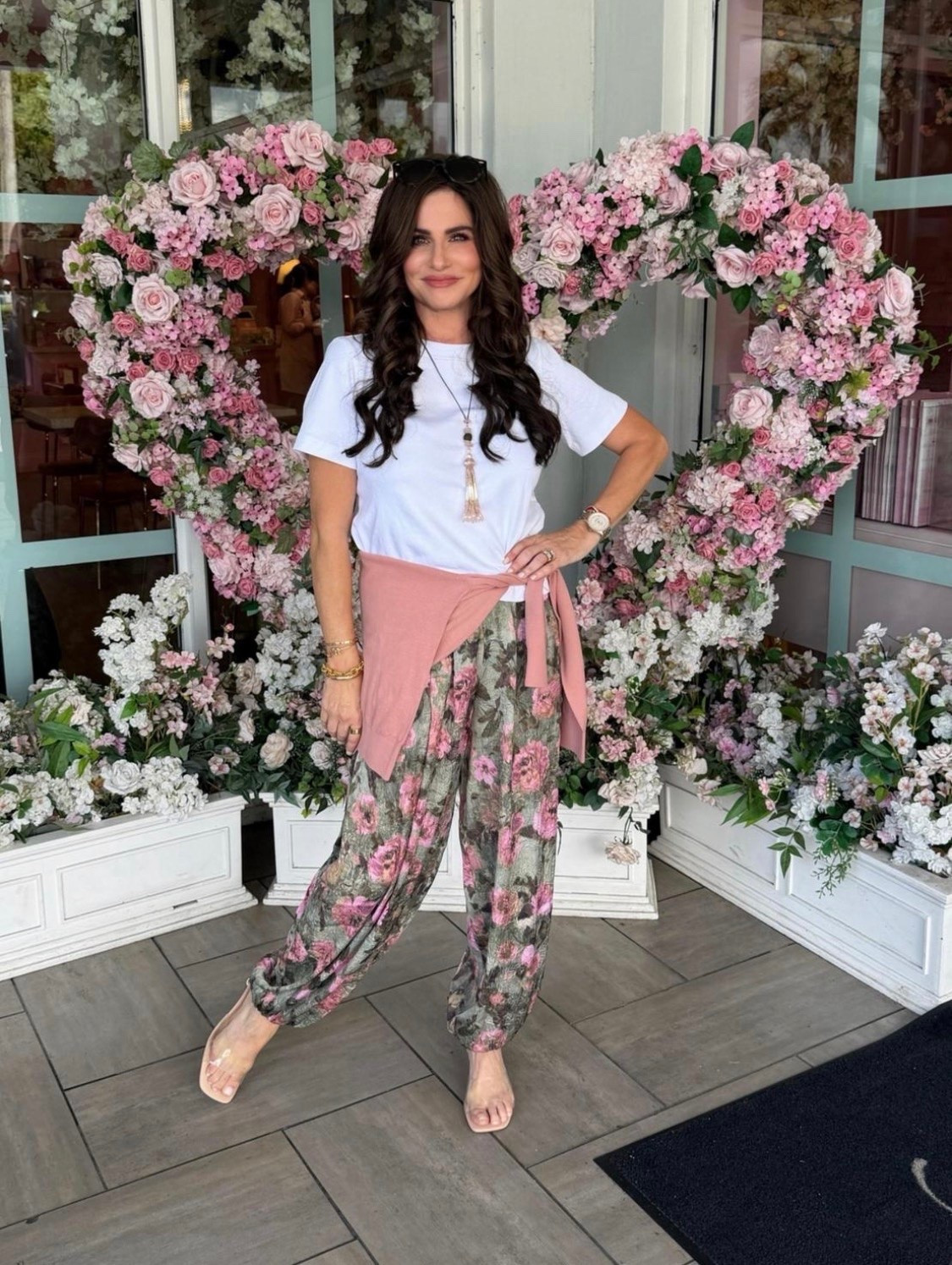 These are fun pants ! Received so many compliments. When it gets cooler pair with beige or mauve sweater. So versatile. Pants XS , tee sm , cardi med.

#LTKPetite #lunchdate

#LTKootd #LTKOver40 #LTKSaleAlert