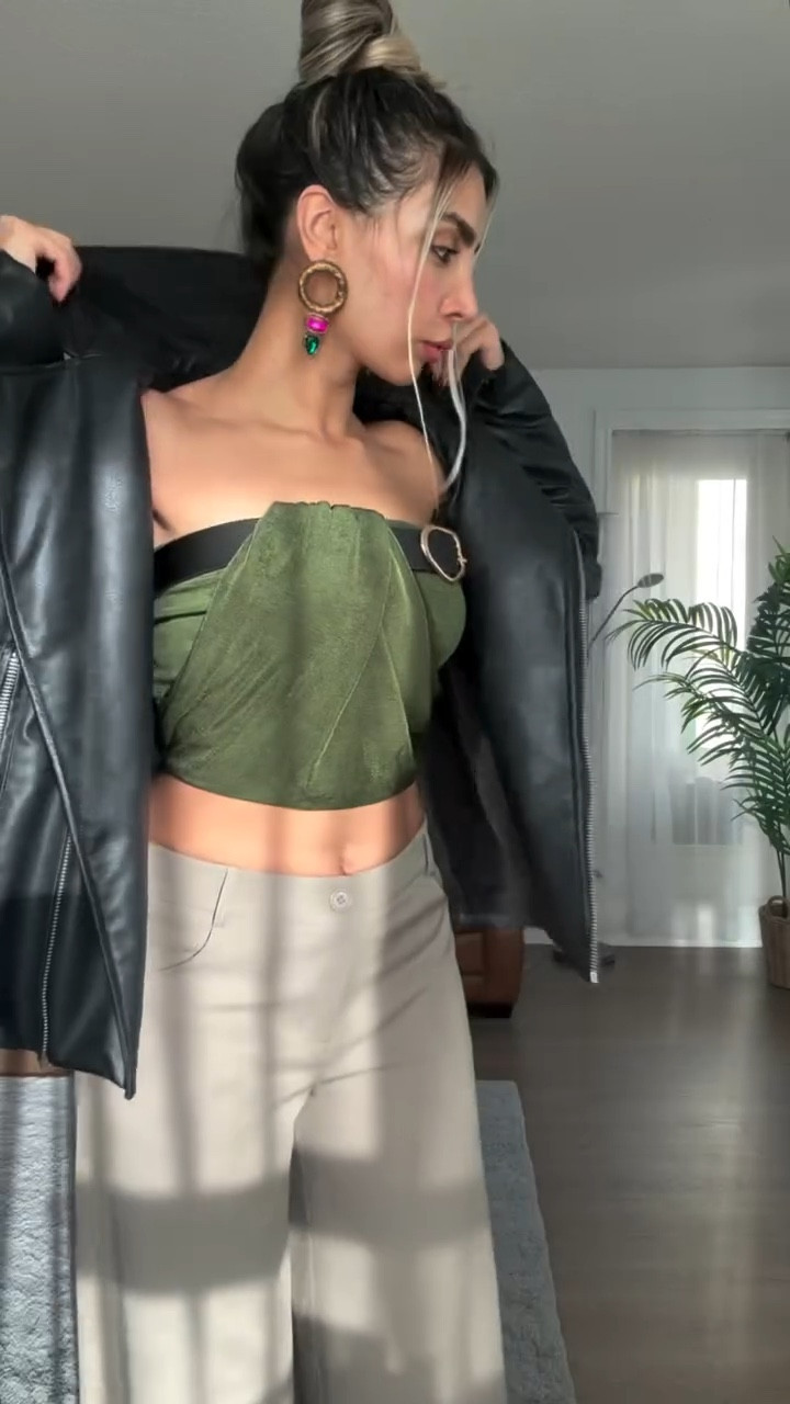 Styled my green top from @micas.official 💚 with bobble pants, an oversized leather jacket, and leather boots — simple but strong look for fall. #ootd#ootdfashion#ad
#shopmicas#shopmicasreview#micasblackfriday

Use my promo code MICAS15 for a discount at shopmicas.com ✨