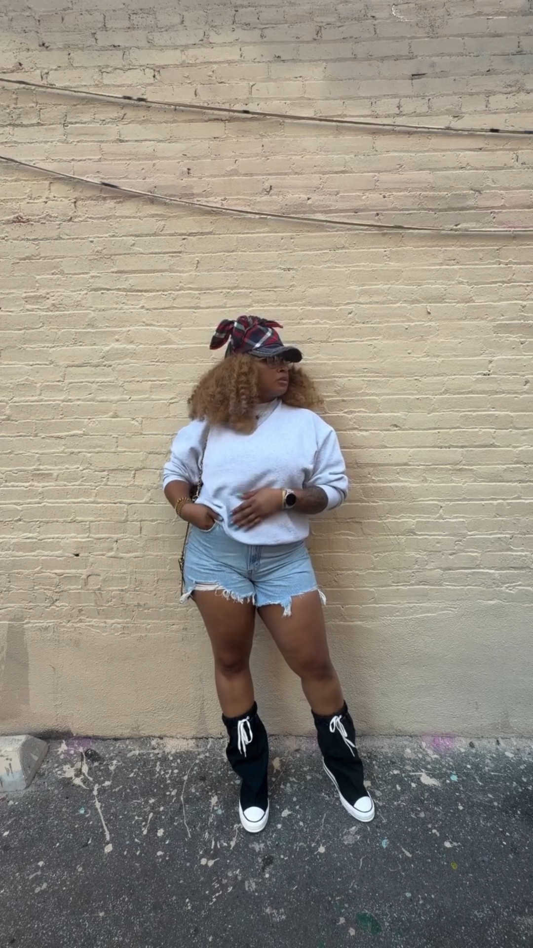 Your daily outfit inspo just dropped. 🤞🏾

#OOTDVideo #OutfitInspo #MinimalStyle #FashionTips #CreatorStyle