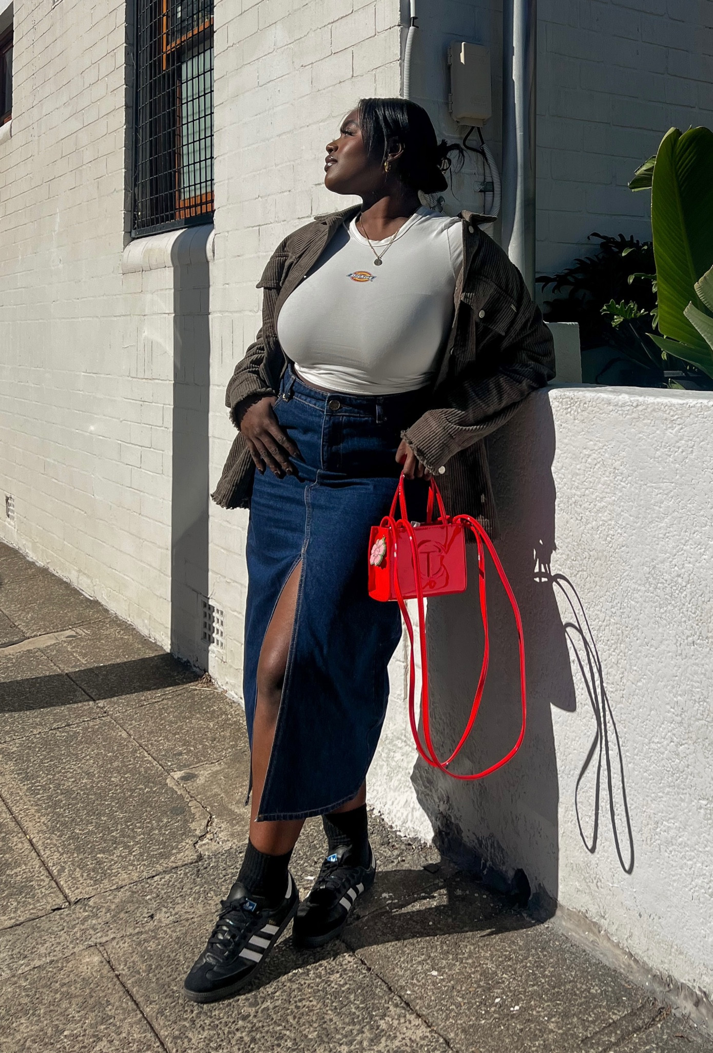 Denim maxi skirts are having such a moment right now, I simply can’t get enough! Amazing basic you can dress up with some heels or boots or dress down with trainers or platform sandals. Can we just take a moment for this wash, literally the perfect indigo 💙
DC: COPIT20 to save 20%!!!

#LTKsalealert #LTKaustralia #LTKstyletip
