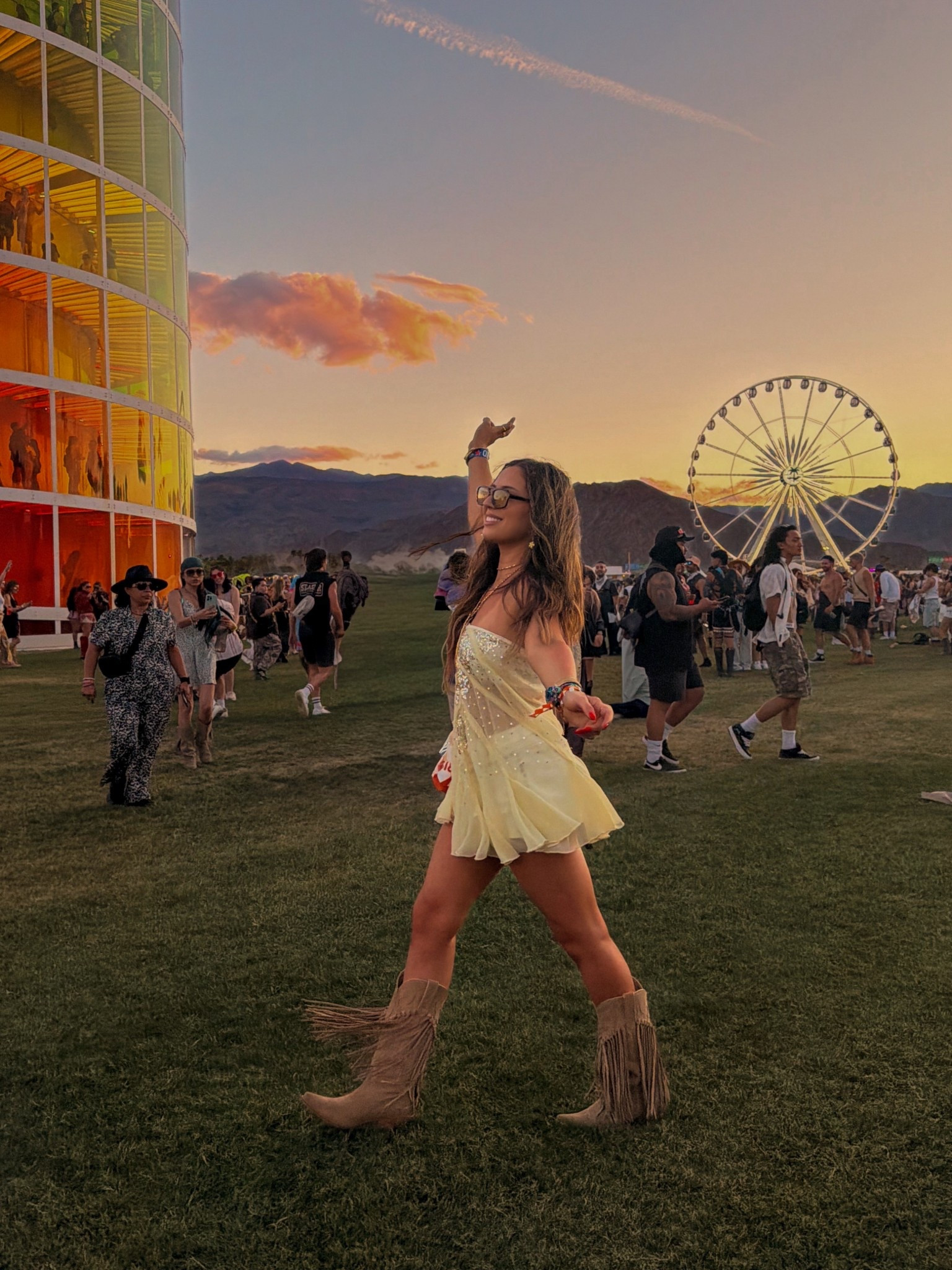 Coachella day 1 outfit links

#LTKFestival