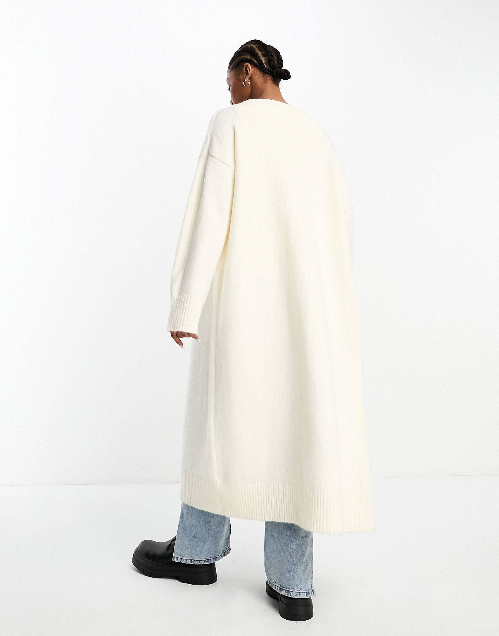 The Frolic supersoft longline maxi cardigan in cream | ASOS (Global)