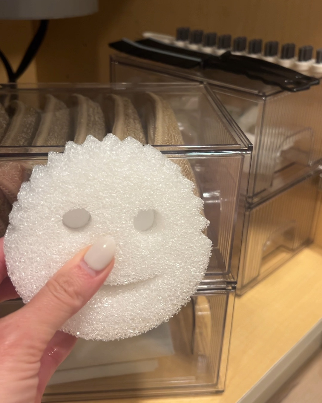Kitchen Cleaning Essentials: 
•Scrub Daddy & Holder-I cannot live without and totally get the hype. 
•Organization stackable drawers -perfect for holding sponges, clothes. Dishwasher pods, scrub tools. 

All found on Amazon. 

#LTKVideo #LTKfindsunder50 #LTKhome