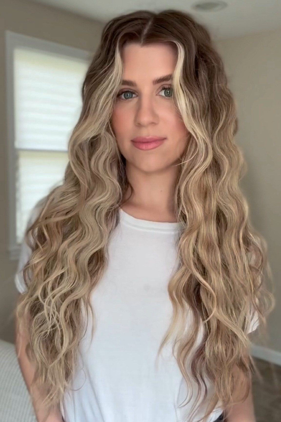 Mermaid summer hair is superior 🧜🏻‍♀️🫶🏻 linked the waver I used!! And my favorite heat protectants. 10/10 recommend.

#LTKfindsunder50 #LTKbeauty #LTKstyletip