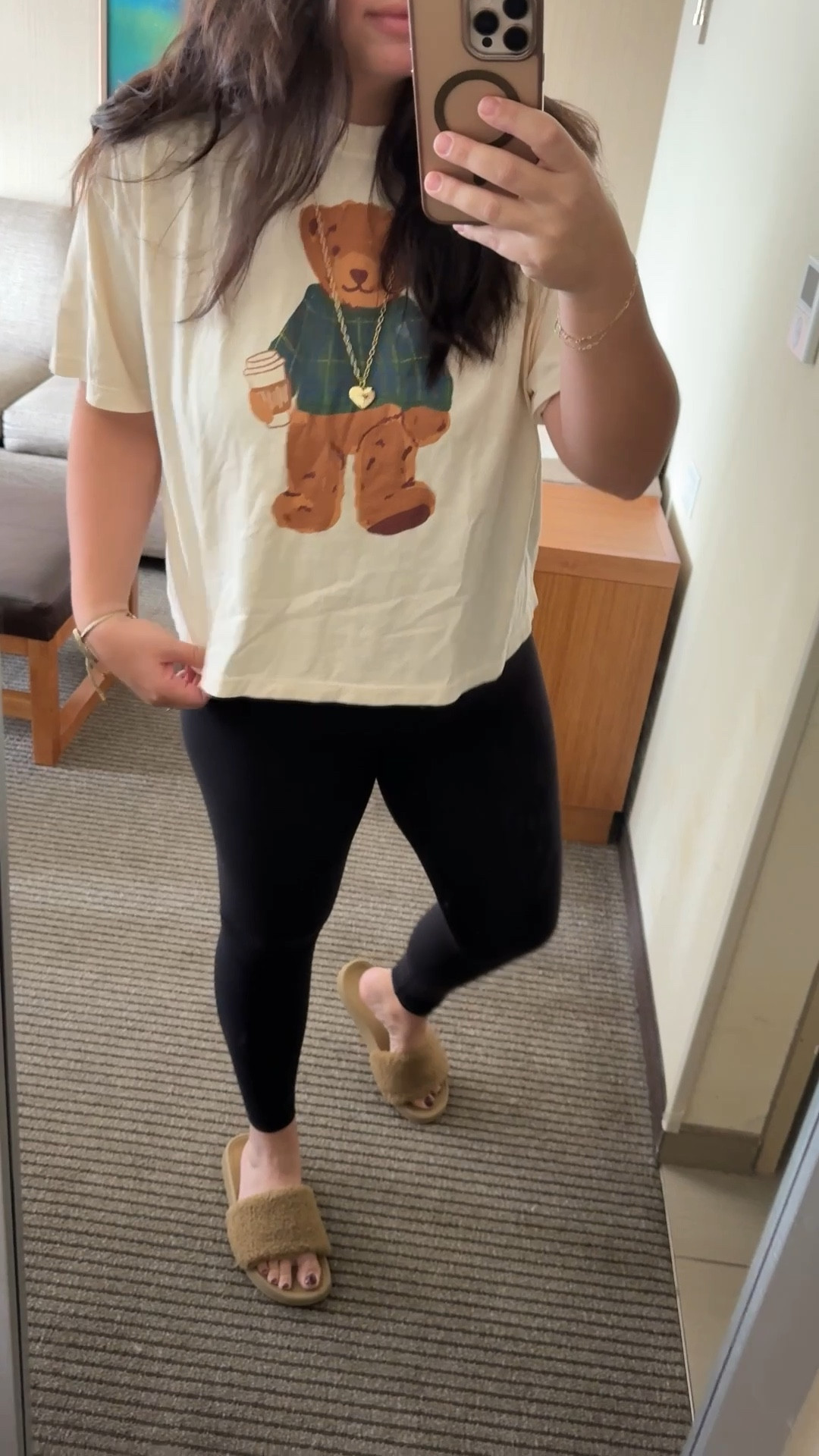 Today’s outfit of the day 🩷 love this Ralph Lauren inspired cropped bear tee! 

#LTKMidsize #LTKmomlife #LTKootd