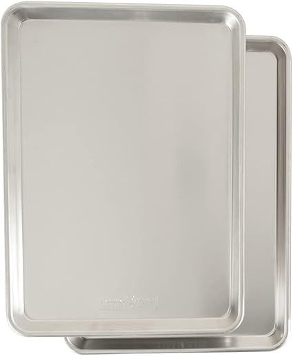 Nordic Ware Naturals Half Sheet - USA Made Aluminum Commercial Quality Sheet Pan for Baking or Ro... | Amazon (US)
