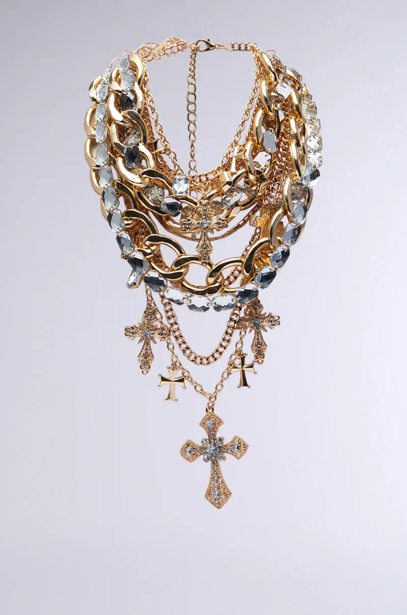CROSS ME NECKLACE IN GOLD | AKIRA