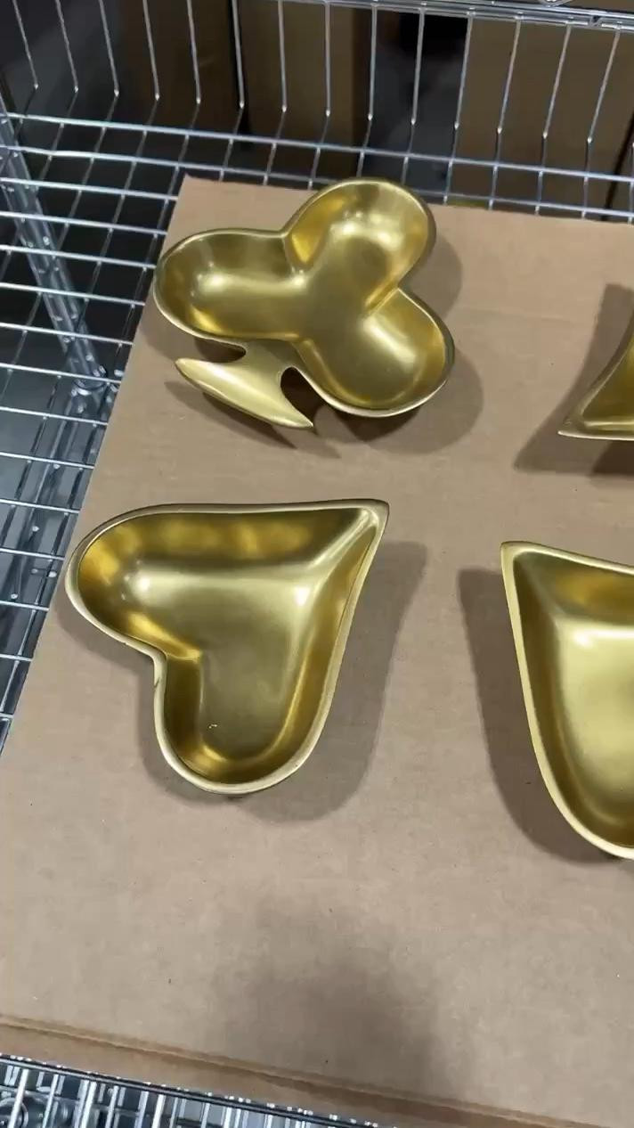 This card dish set is adorable and can be used in so many different ways - hosting, decor, or as a gift! Check it out on Modern Locke!

Modern Locke, Modern home, glam home, decor, holiday, gift guide

#LTKWatchNow #LTKHoliday #LTKGiftGuide