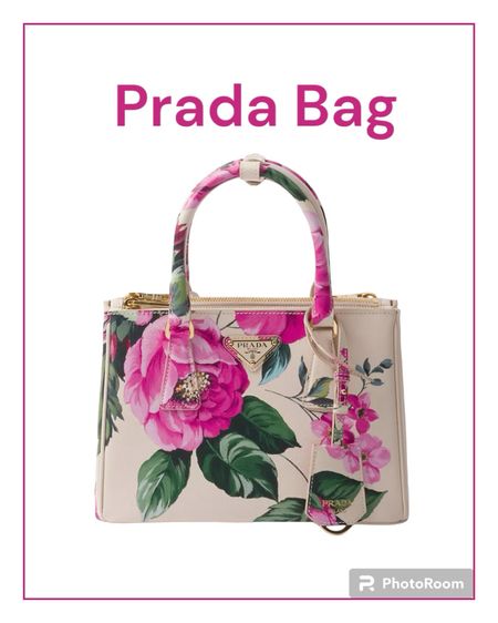 Prada new summer bag. 

#prada

#LTKitbag