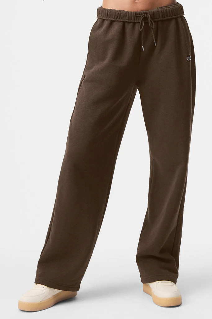Accolade Straight Leg Sweatpant | Alo Yoga (US)