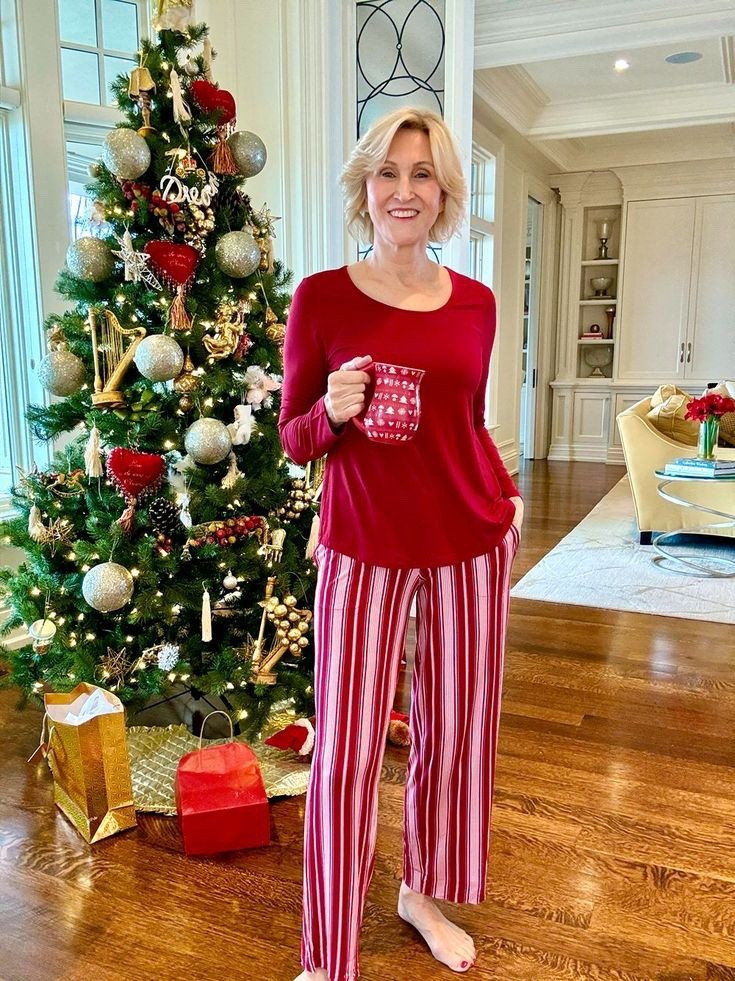 ✨ Holiday comfort, upgraded ✨
There’s nothing better than slipping into festive pajamas from Soma — soft, cozy, and just the right amount of holiday cheer. Perfect for sipping cocoa, wrapping gifts, or cozying up by the tree, these PJs make all the little moments feel extra special.

Because comfort and festive style should always go hand in hand. 🎄✨💖

#LTKHoliday #LTKSeasonal #LTKOver40