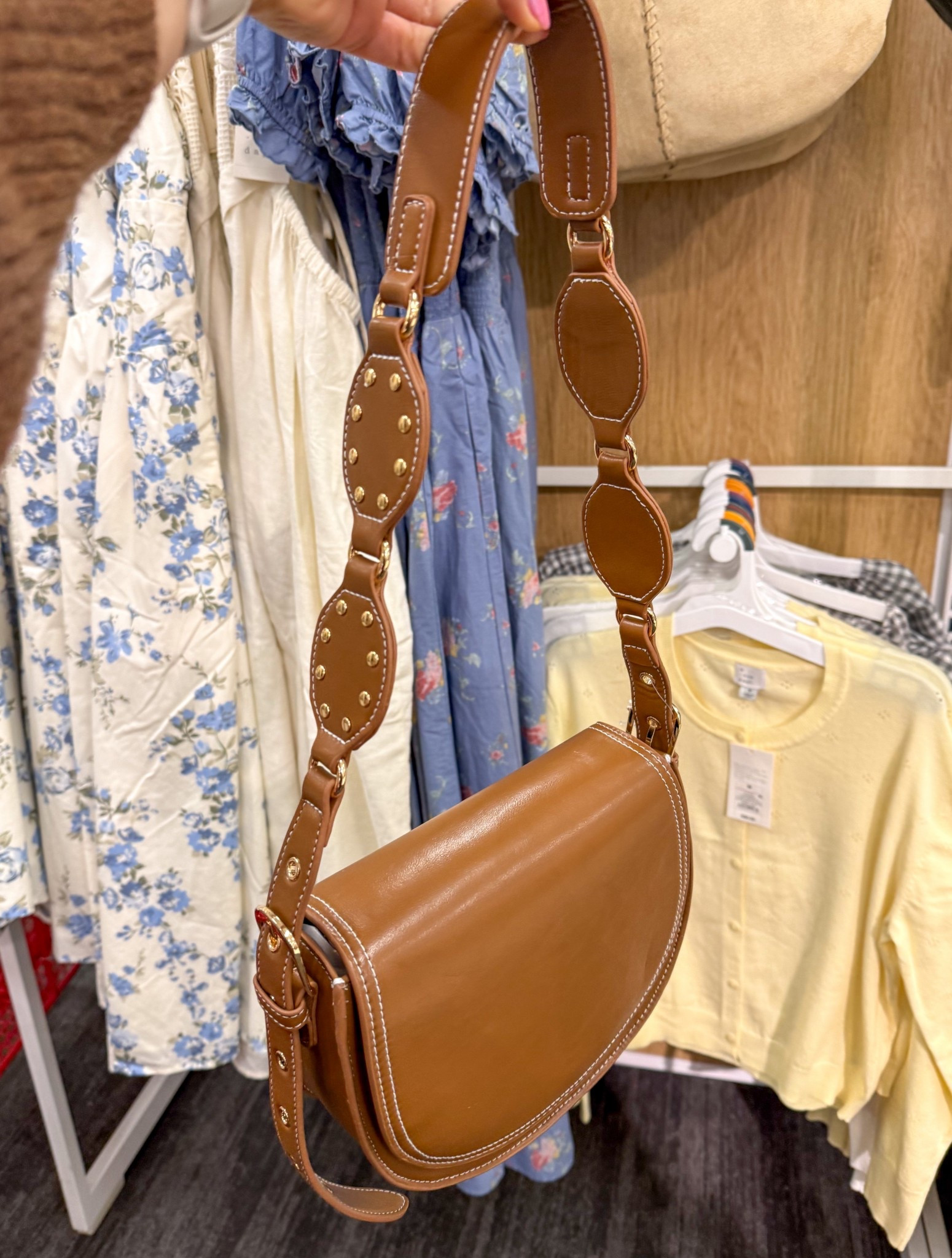 Love this new Target bag 🤎

#LTKootd #LTKdayinmylife #LTKgrwm