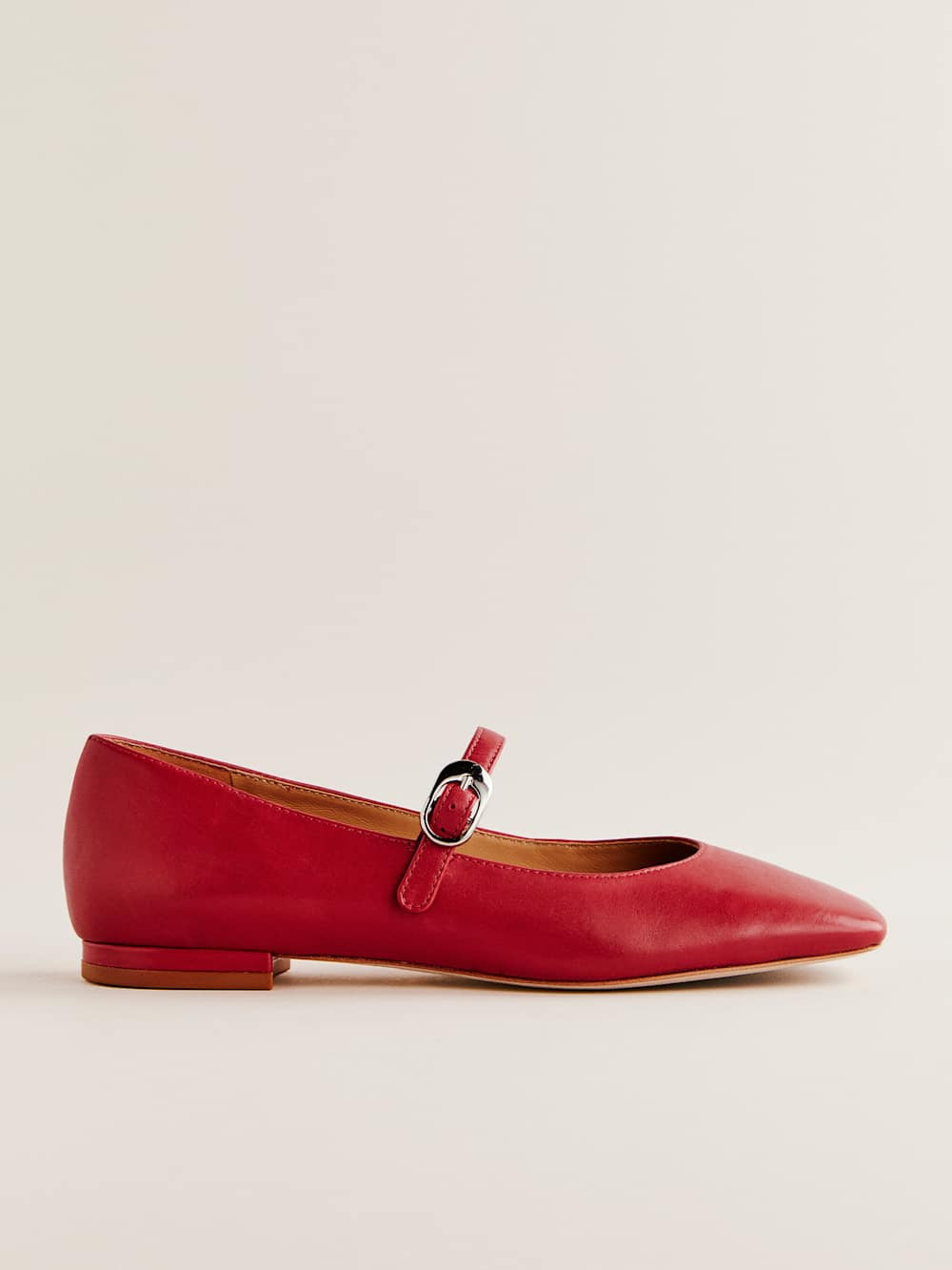 Melissa Mary Jane Flat | Reformation (Global)