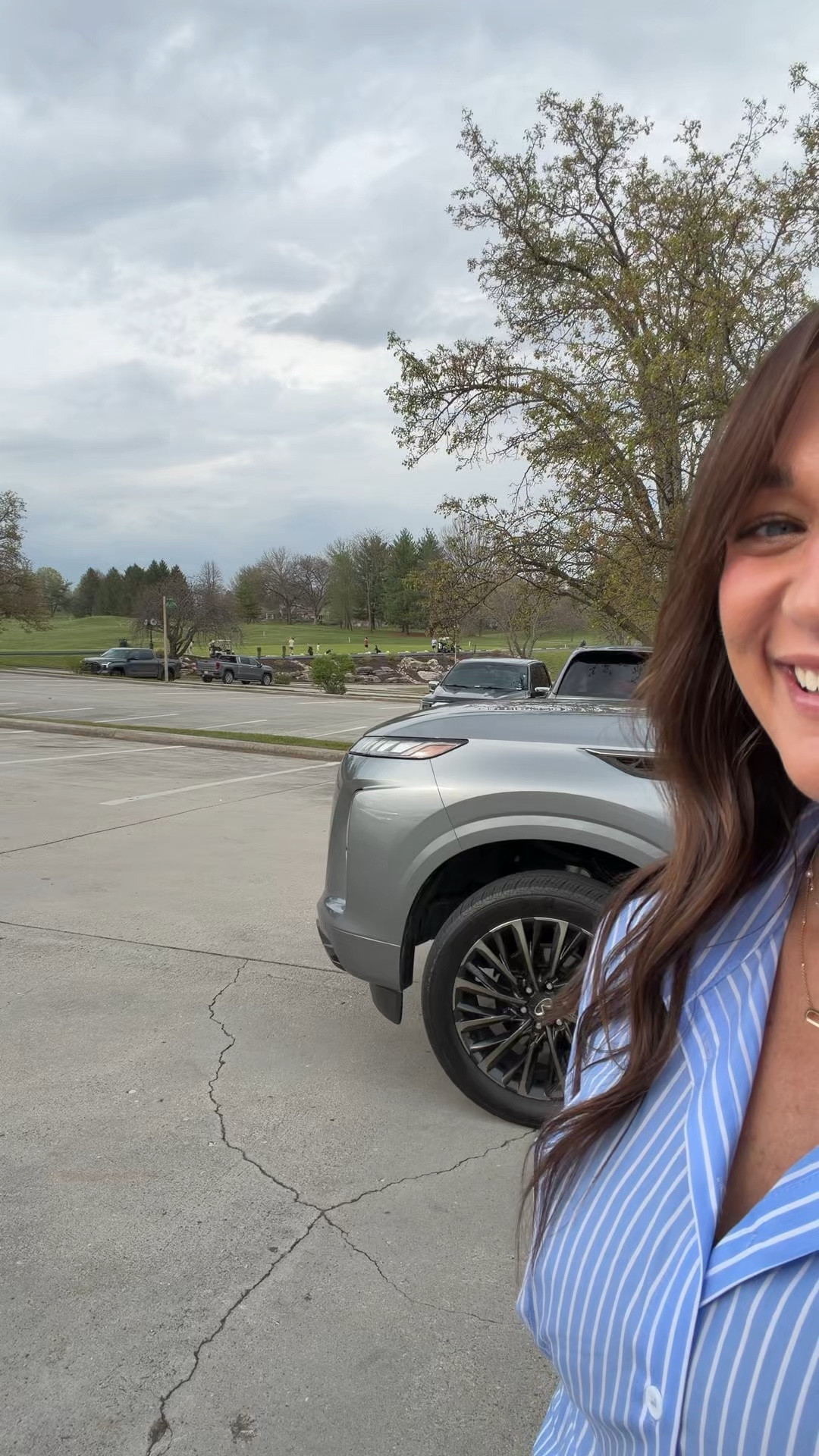 the perfect spring outfit for running around town 💙

top- medium
pants- 26 (would suggest sizing up 1 size)

spring style, comfy, professional, button up, stripes, ballet flats, denim

#LTKSeasonal #LTKmomlife #LTKootd