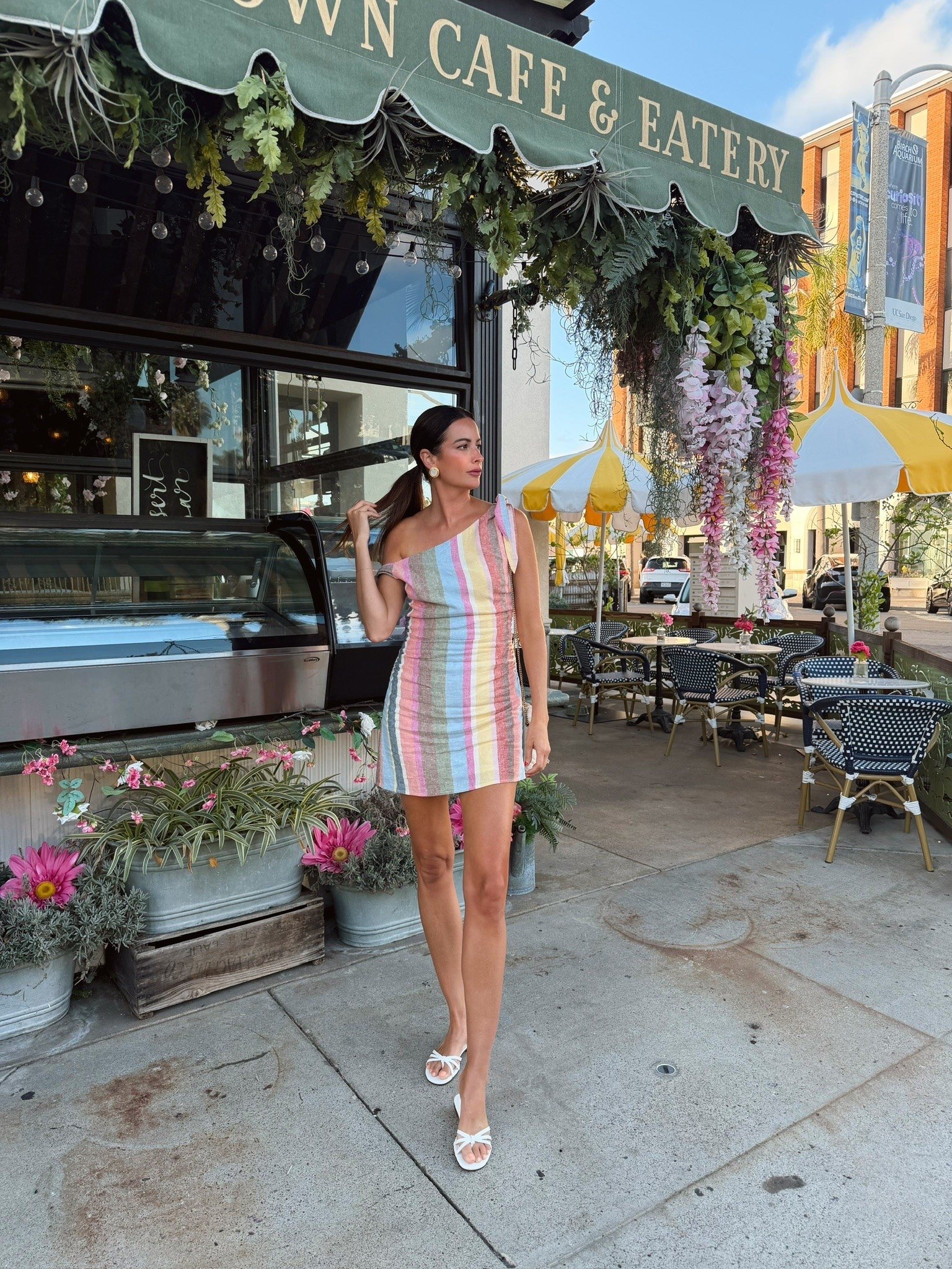 This is the cutest summer mini dress and it’s perfect for Summer! It’s made of a linen blend and it gives off that cool girl casual look!

#LTKootd #LTKTall #LTKgrwm
