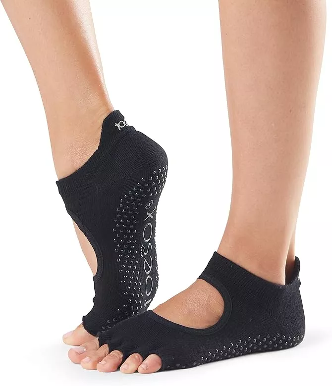  unenow Non Slip Grip Yoga Socks for Women with Cushion
